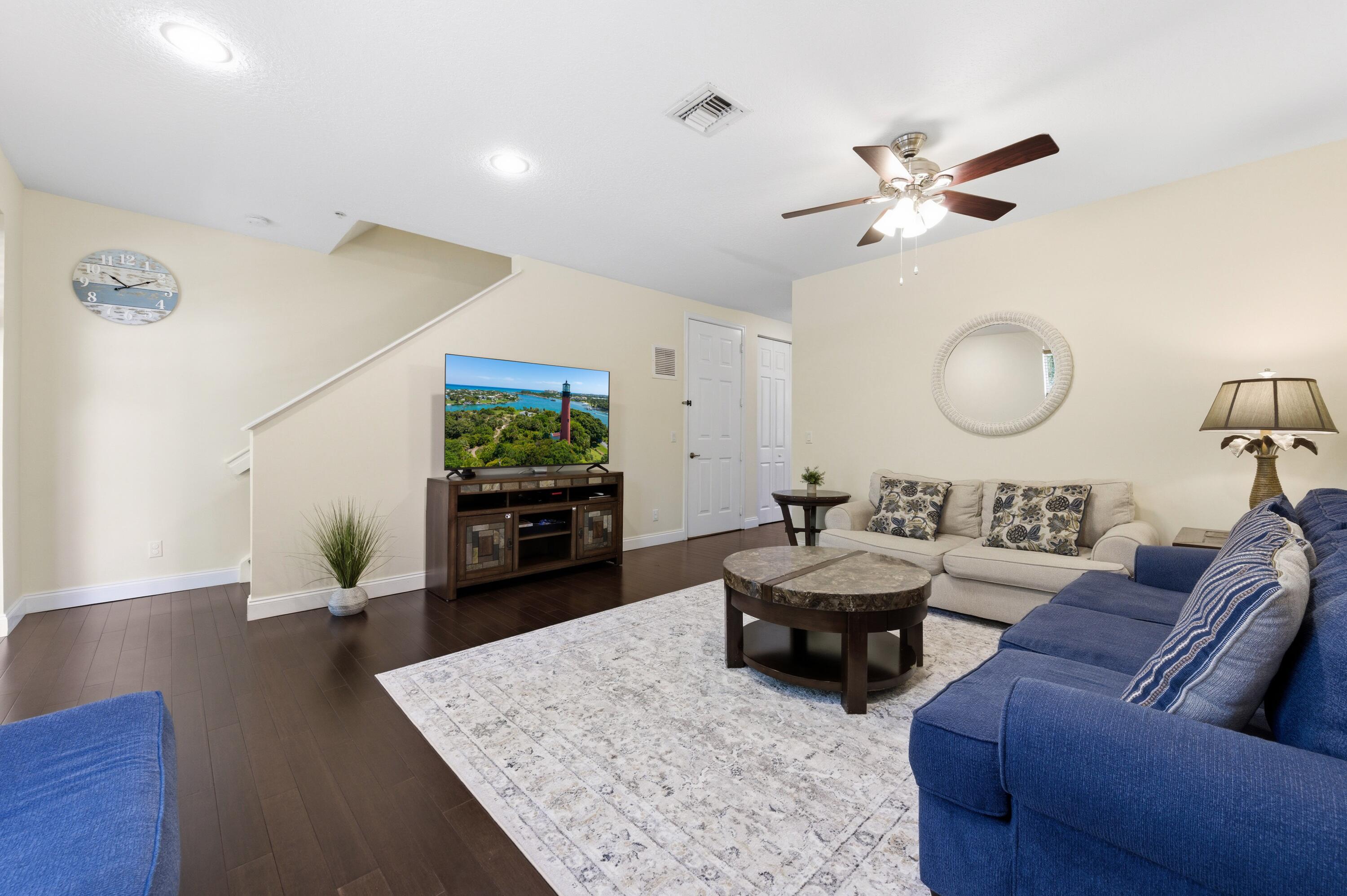 1594 Grande Cull Jupiter, FL 33458