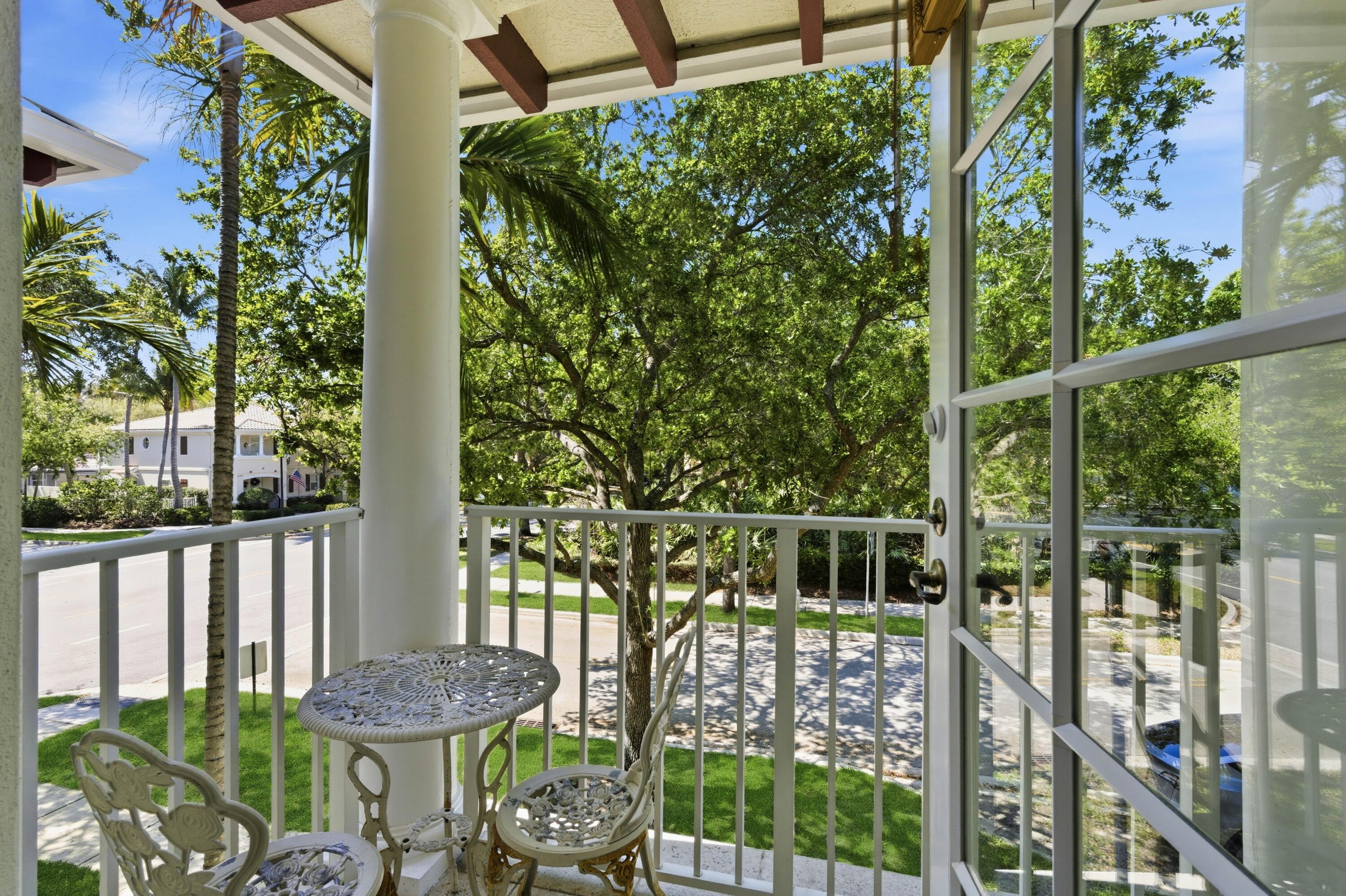 1594 Grande Cull Jupiter, FL 33458