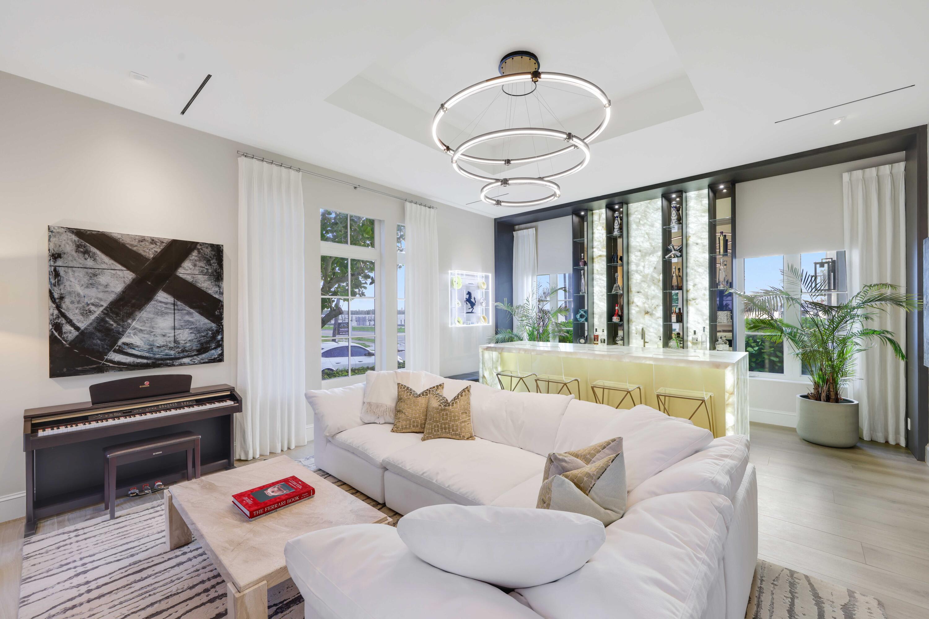 5501 S Flagler West Palm Beach, FL 33405