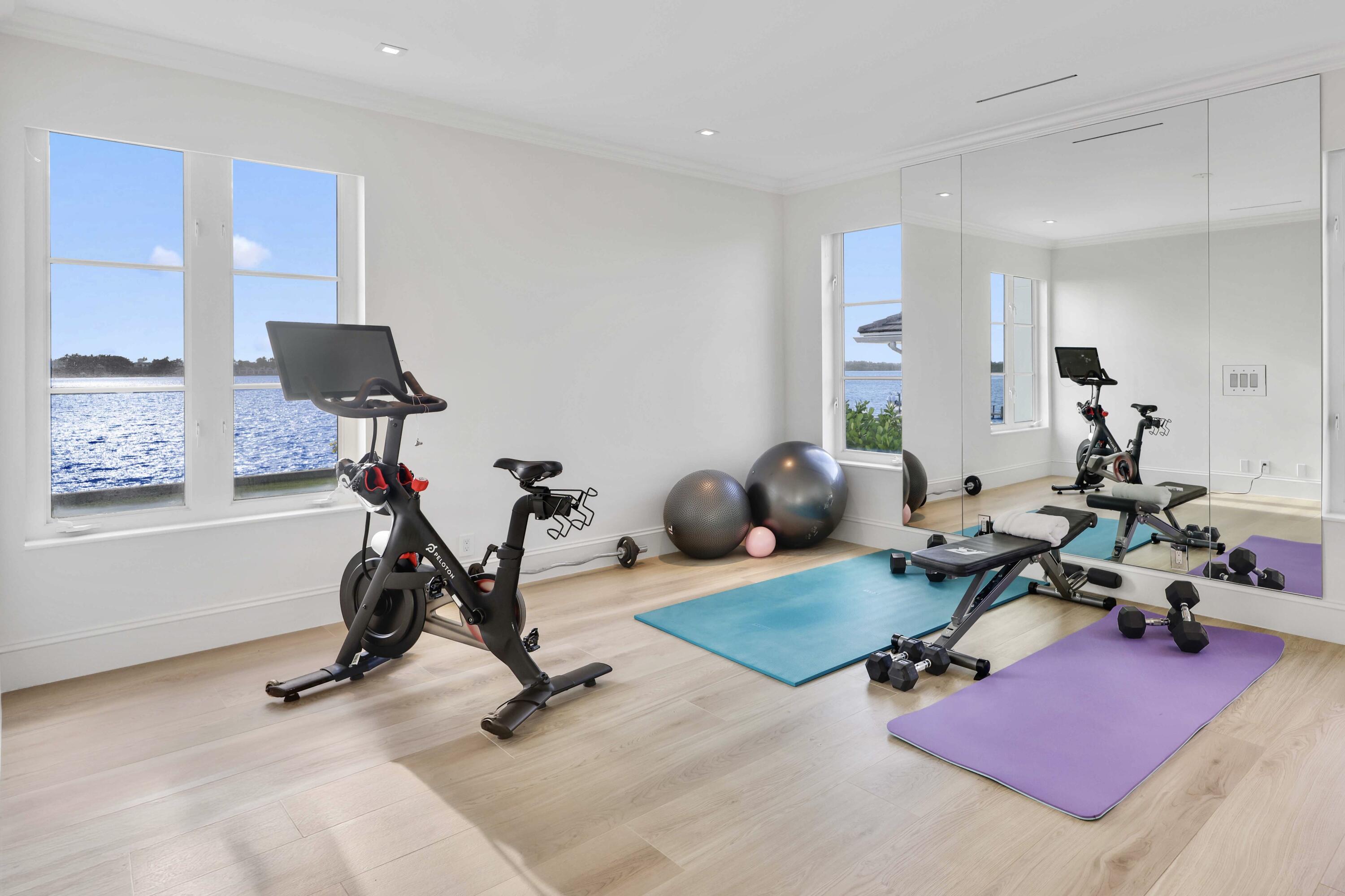 5501 S Flagler West Palm Beach, FL 33405