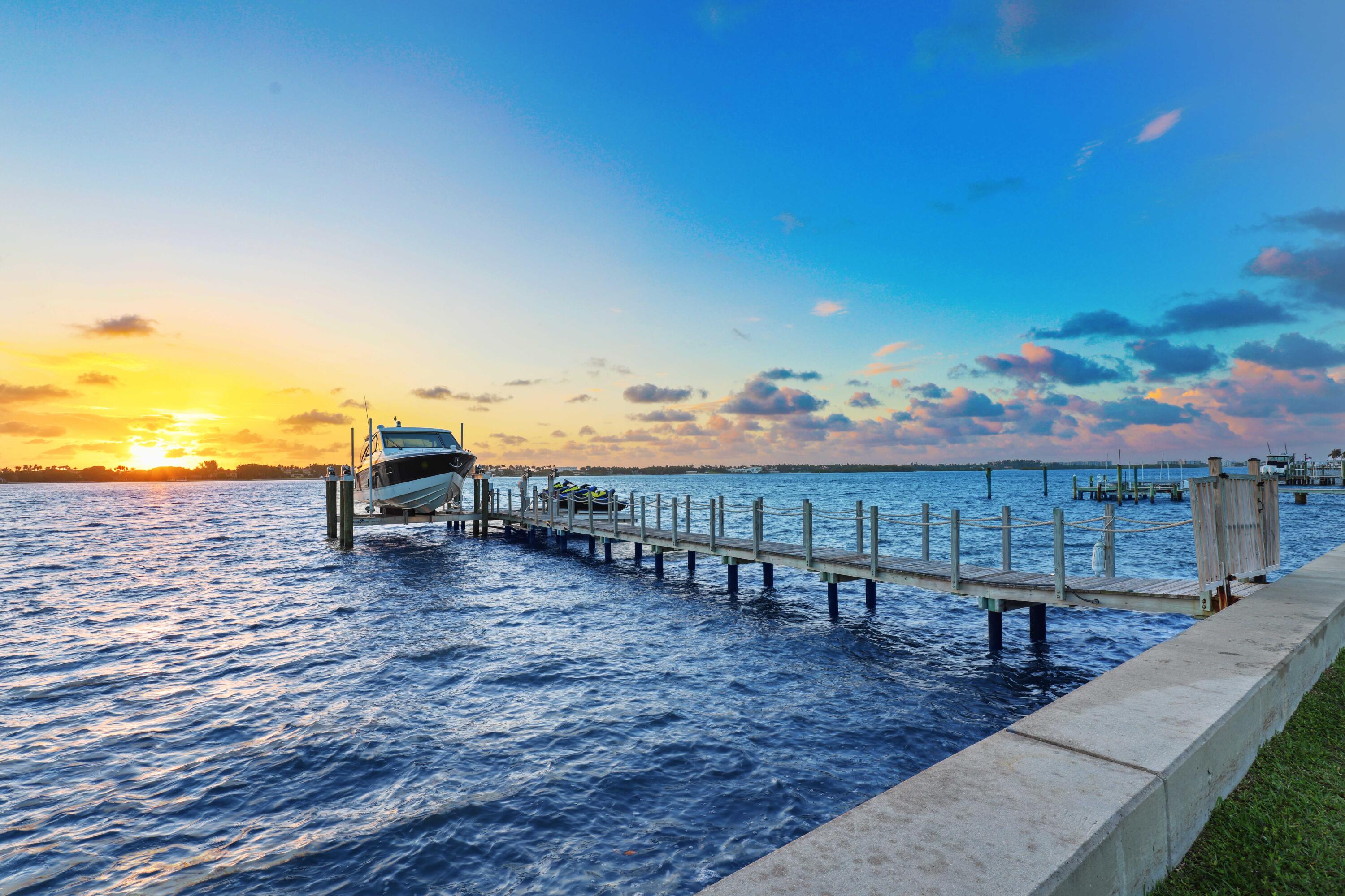 5501 S Flagler West Palm Beach, FL 33405