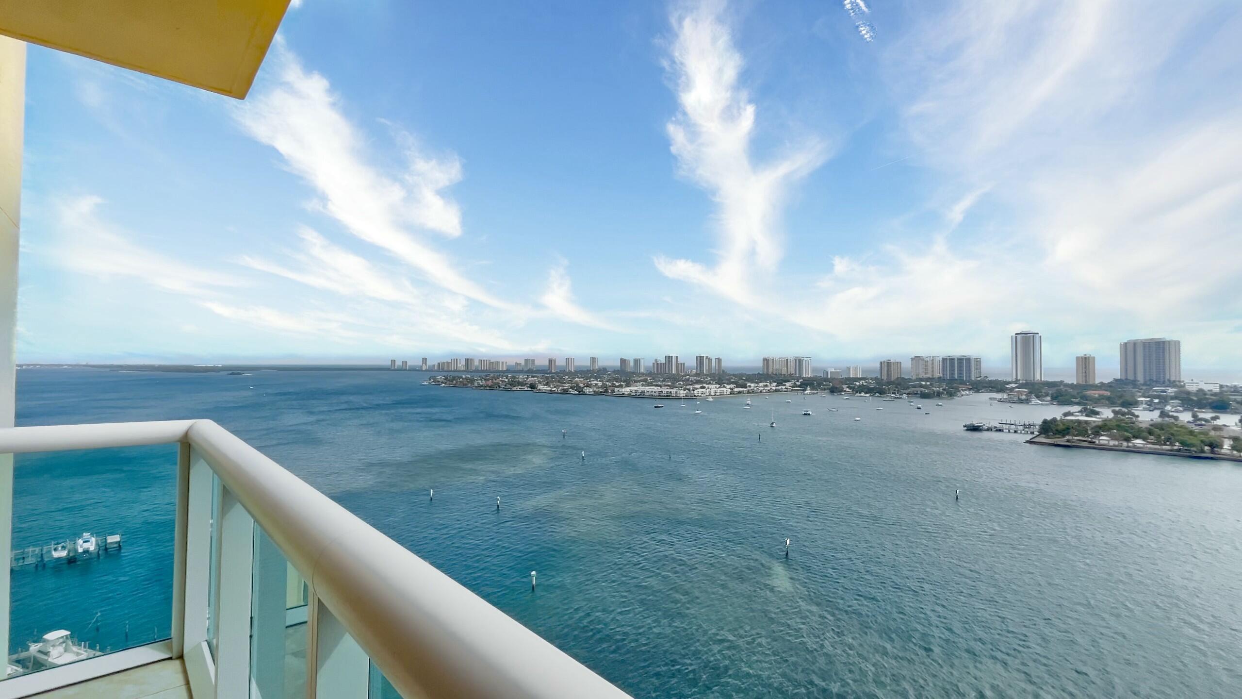 2640 Lake Shr #1710 Riviera Beach, FL 33404