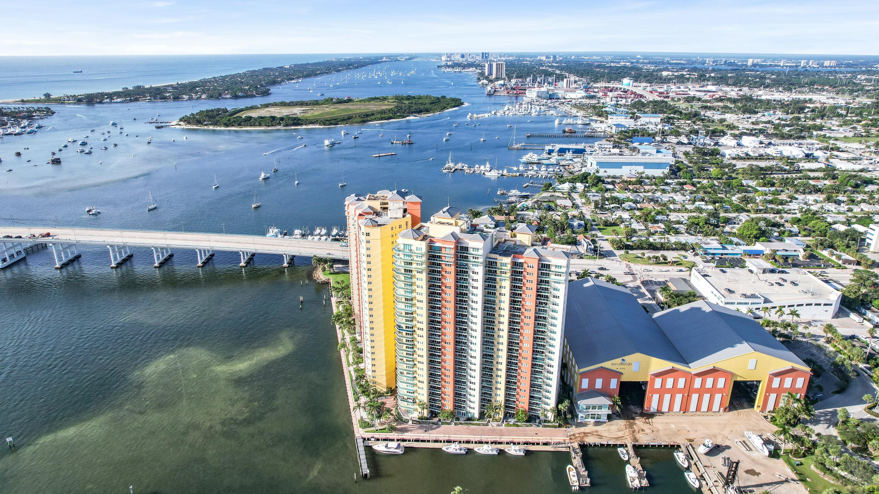 2640 Lake Shr #1710 Riviera Beach, FL 33404