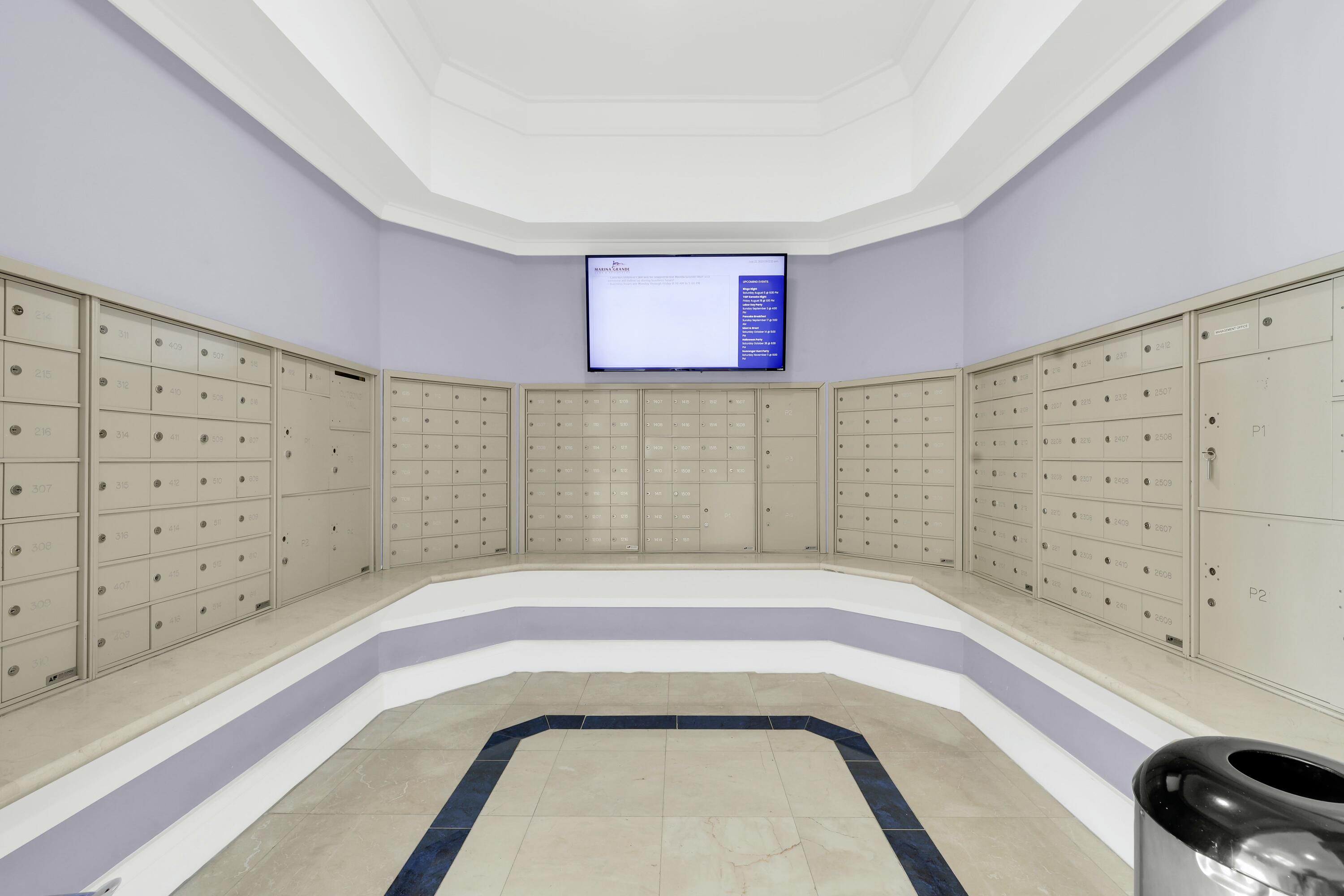 2640 Lake Shr #1710 Riviera Beach, FL 33404