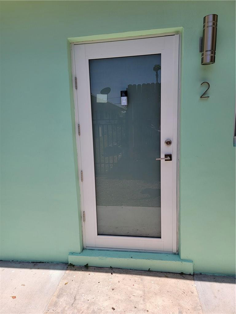 1010 NW 3rd Hallandale Beach, FL 33009