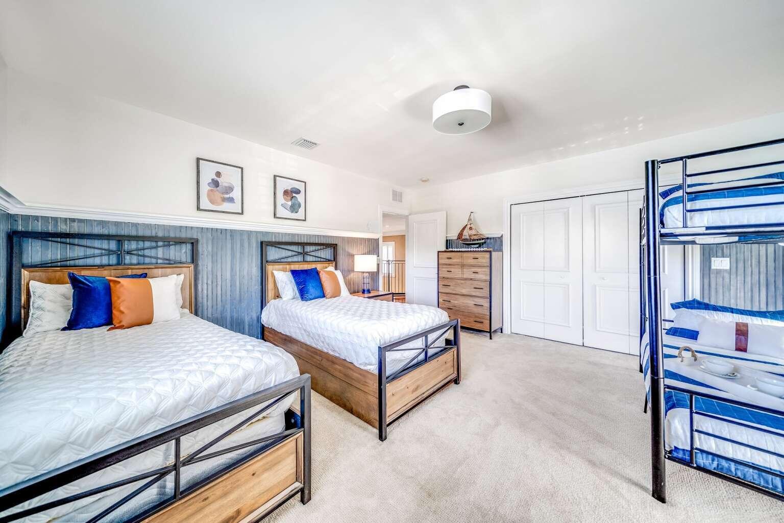512 NE 12th Fort Lauderdale, FL 33301