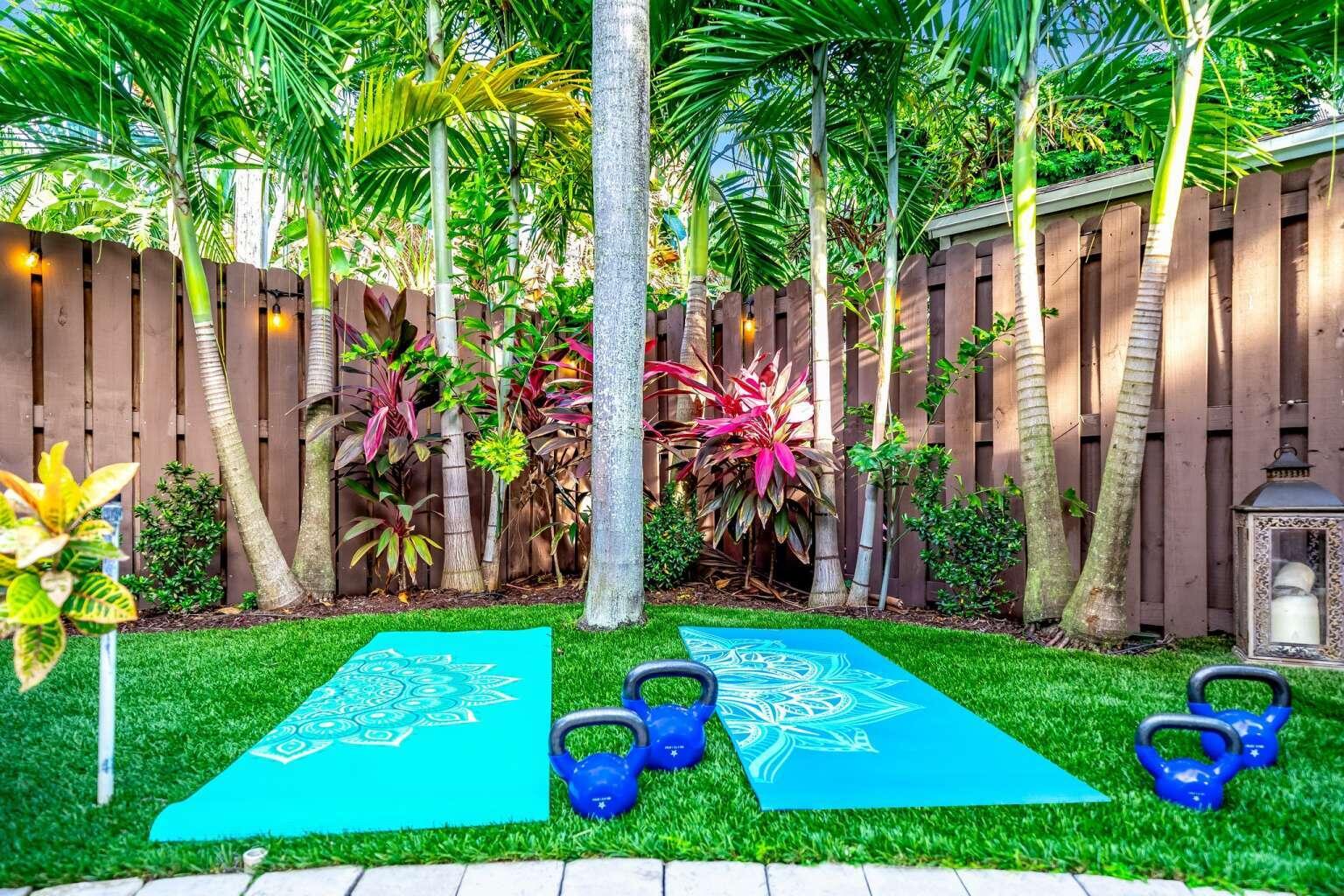512 NE 12th Fort Lauderdale, FL 33301