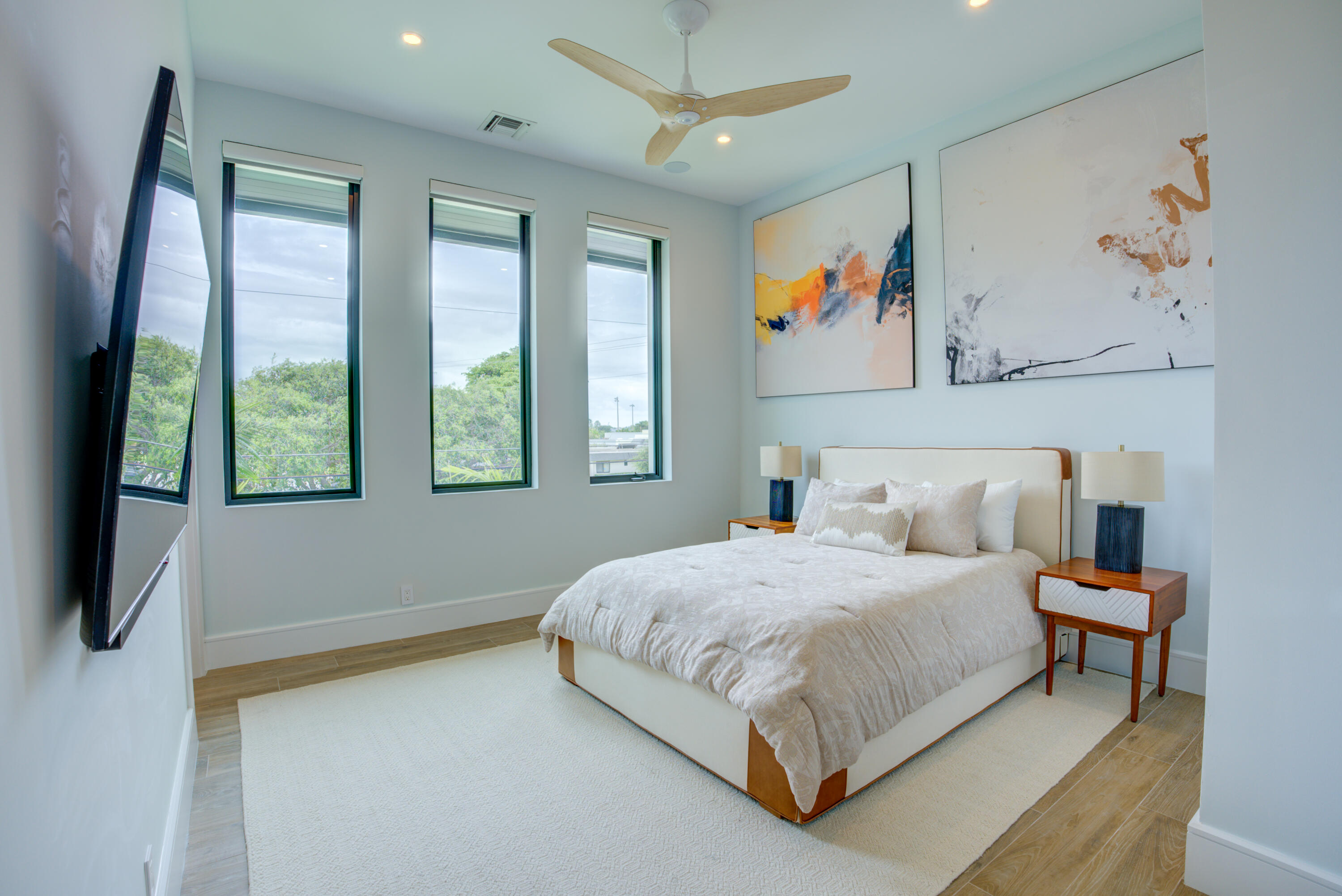 2801 NE 36th Lighthouse Point, FL 33064