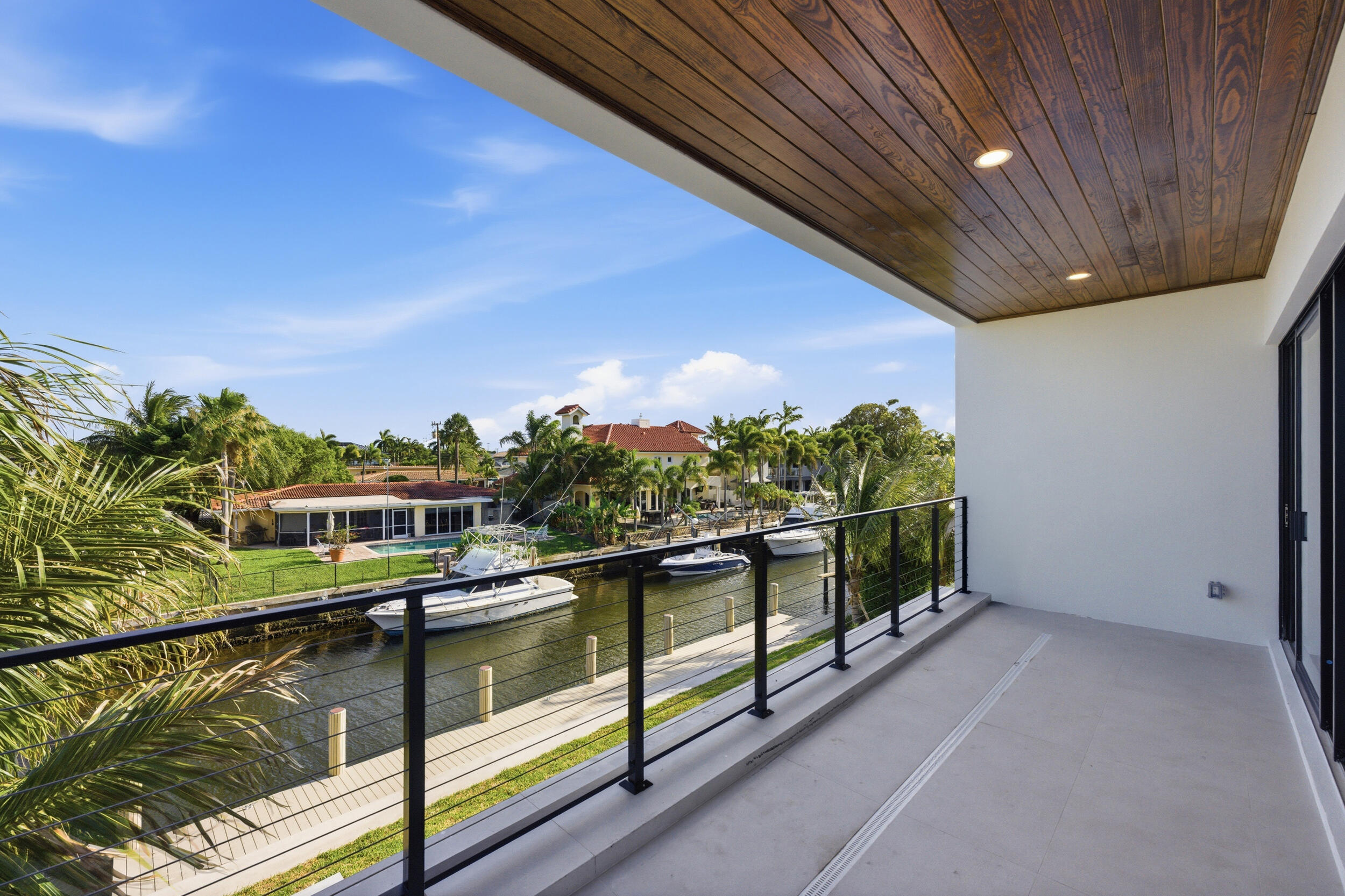 2360 NE 49th Lighthouse Point, FL 33064