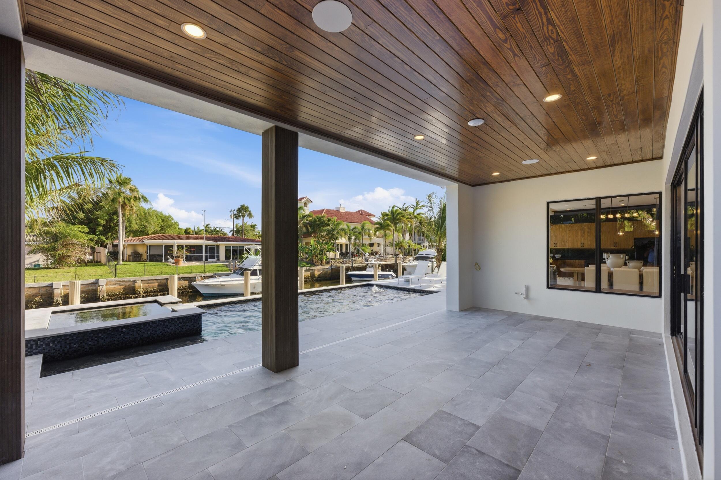 2360 NE 49th Lighthouse Point, FL 33064
