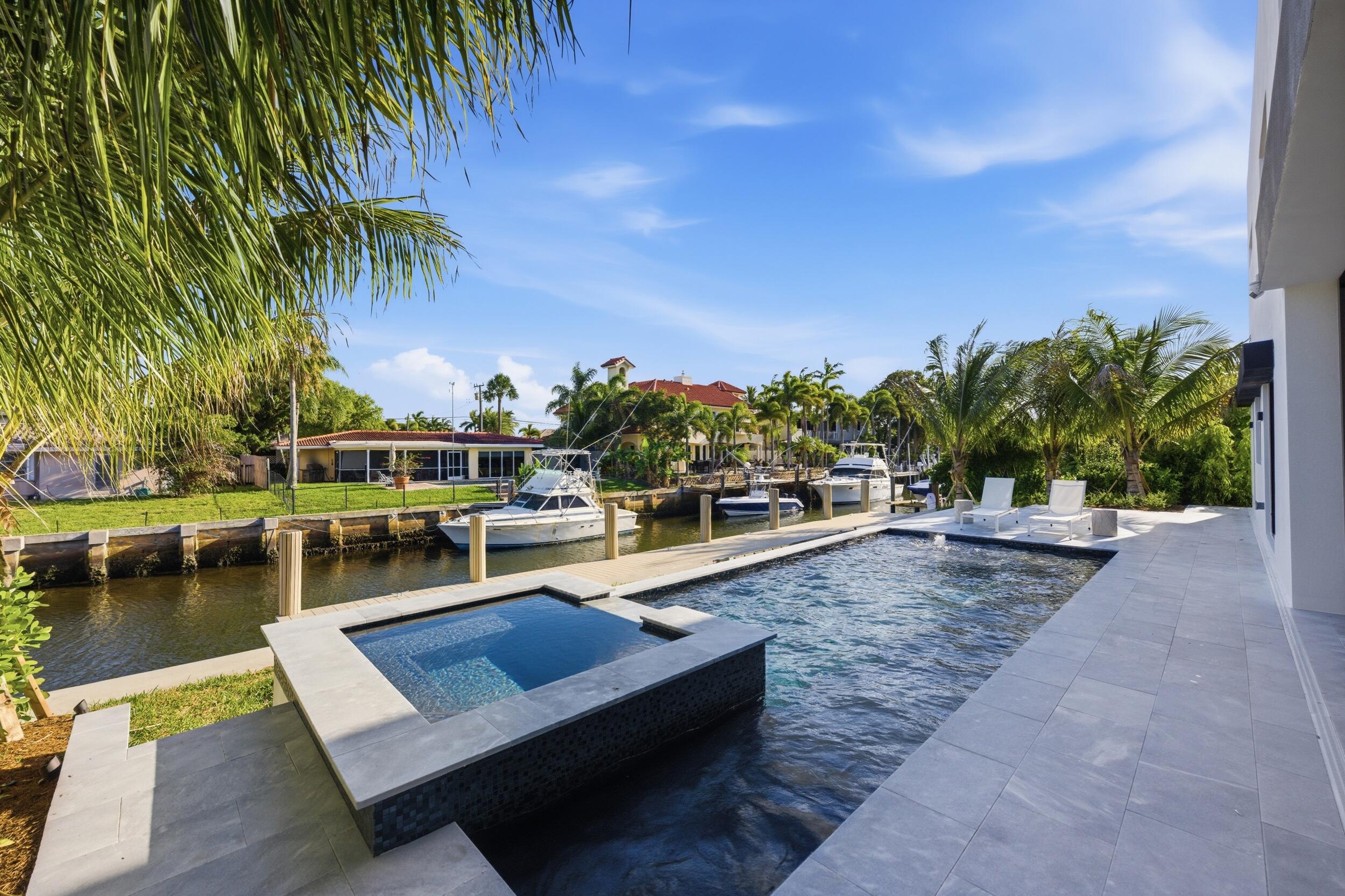 2360 NE 49th Lighthouse Point, FL 33064
