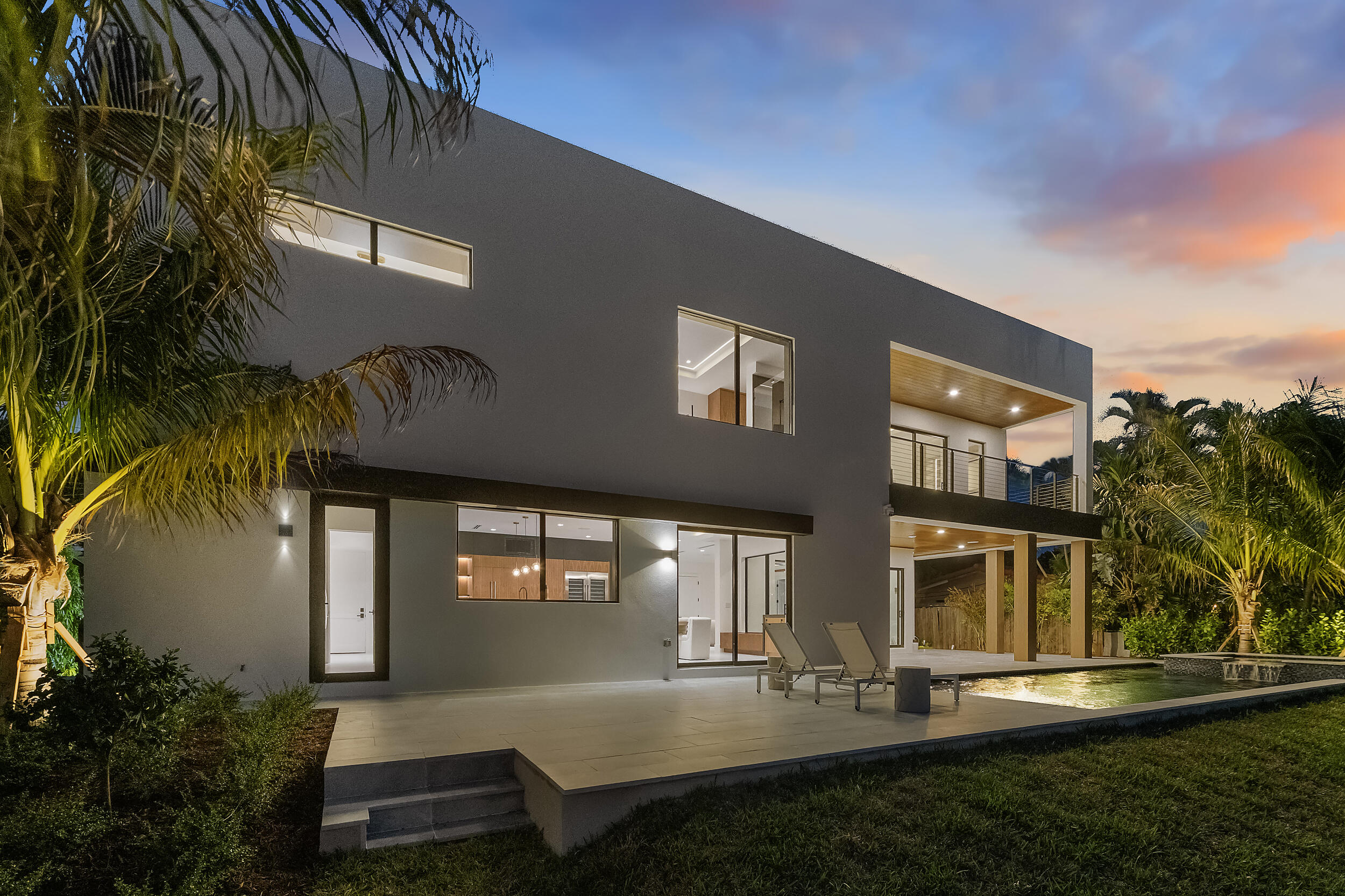 2360 NE 49th Lighthouse Point, FL 33064