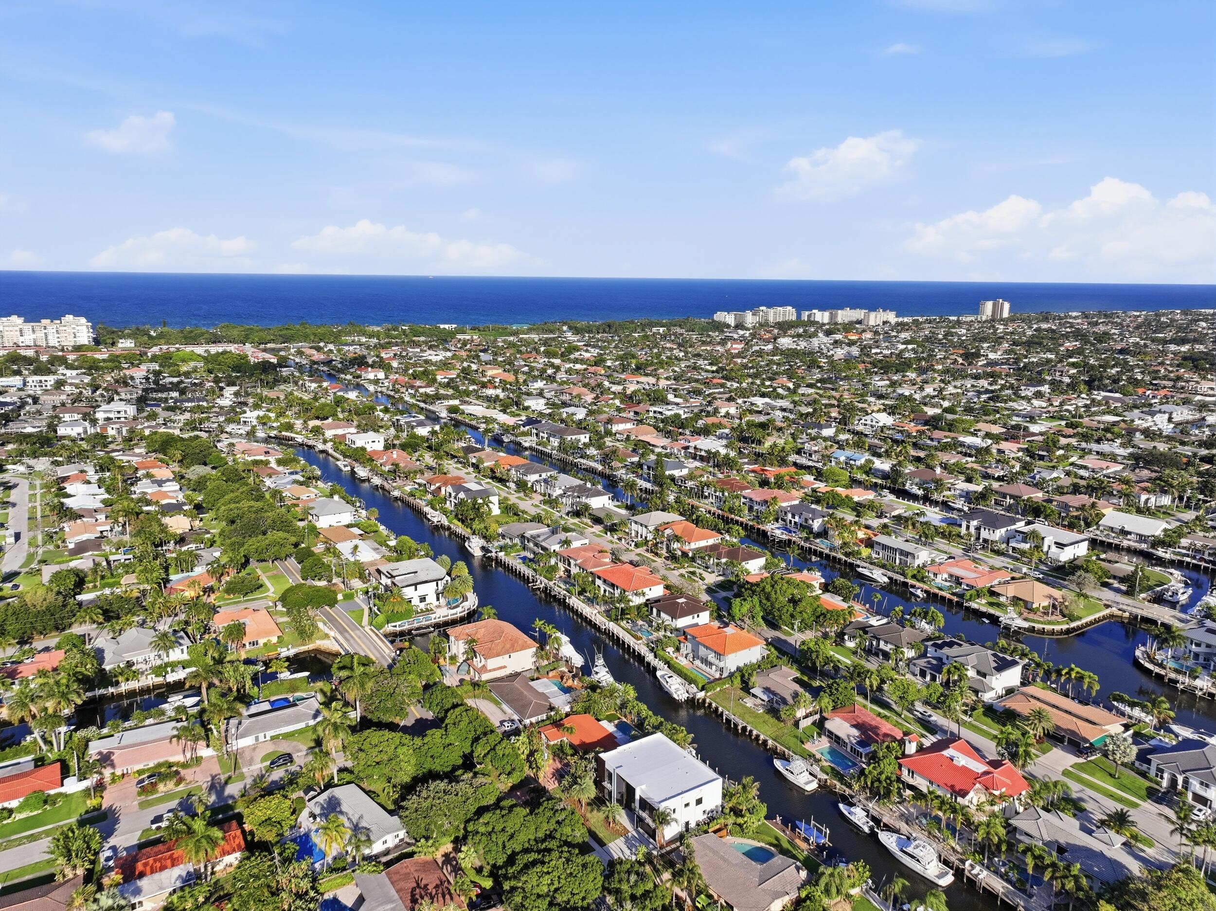 2360 NE 49th Lighthouse Point, FL 33064