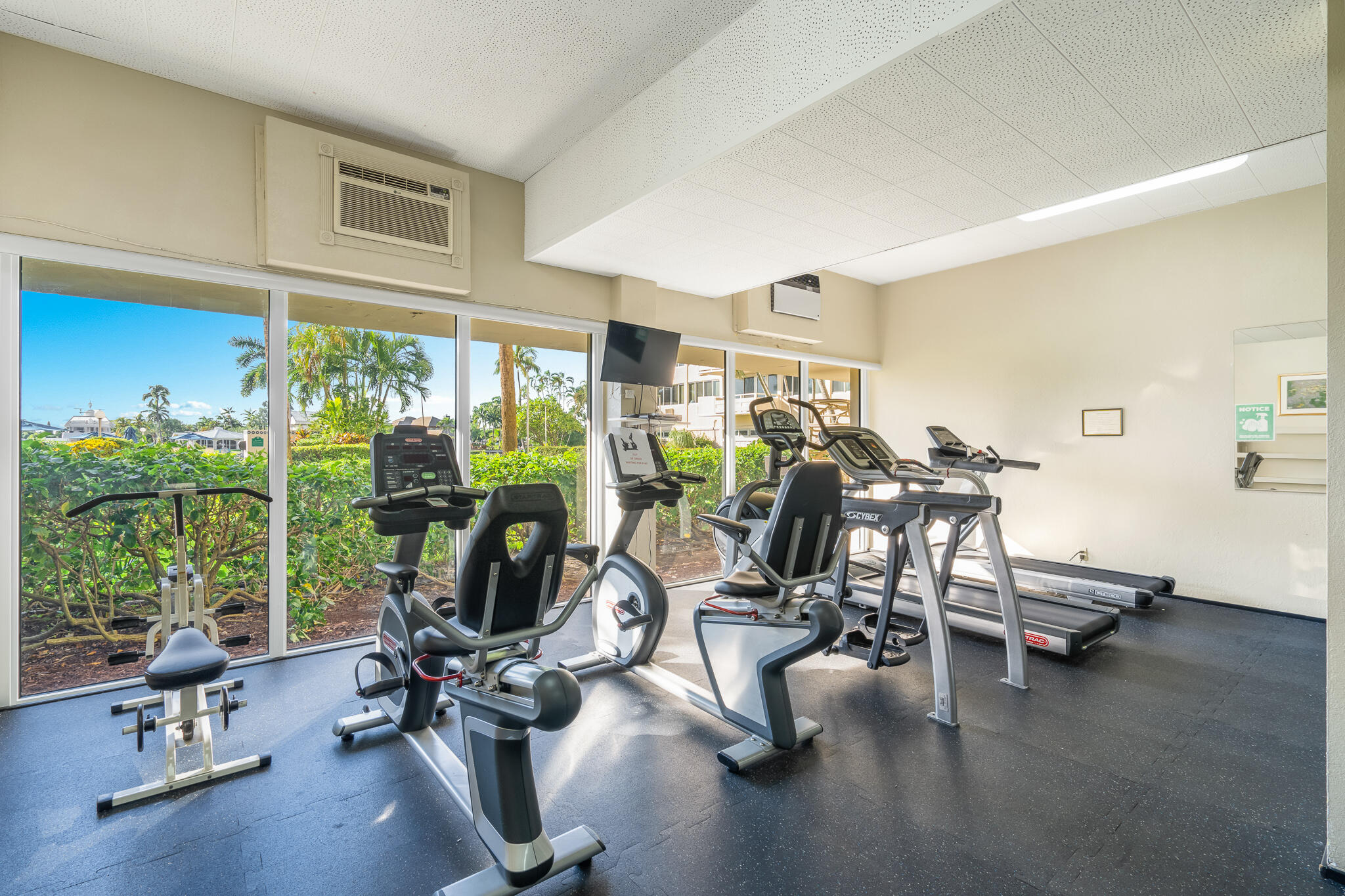 3233 NE 34th #1601 Fort Lauderdale, FL 33308