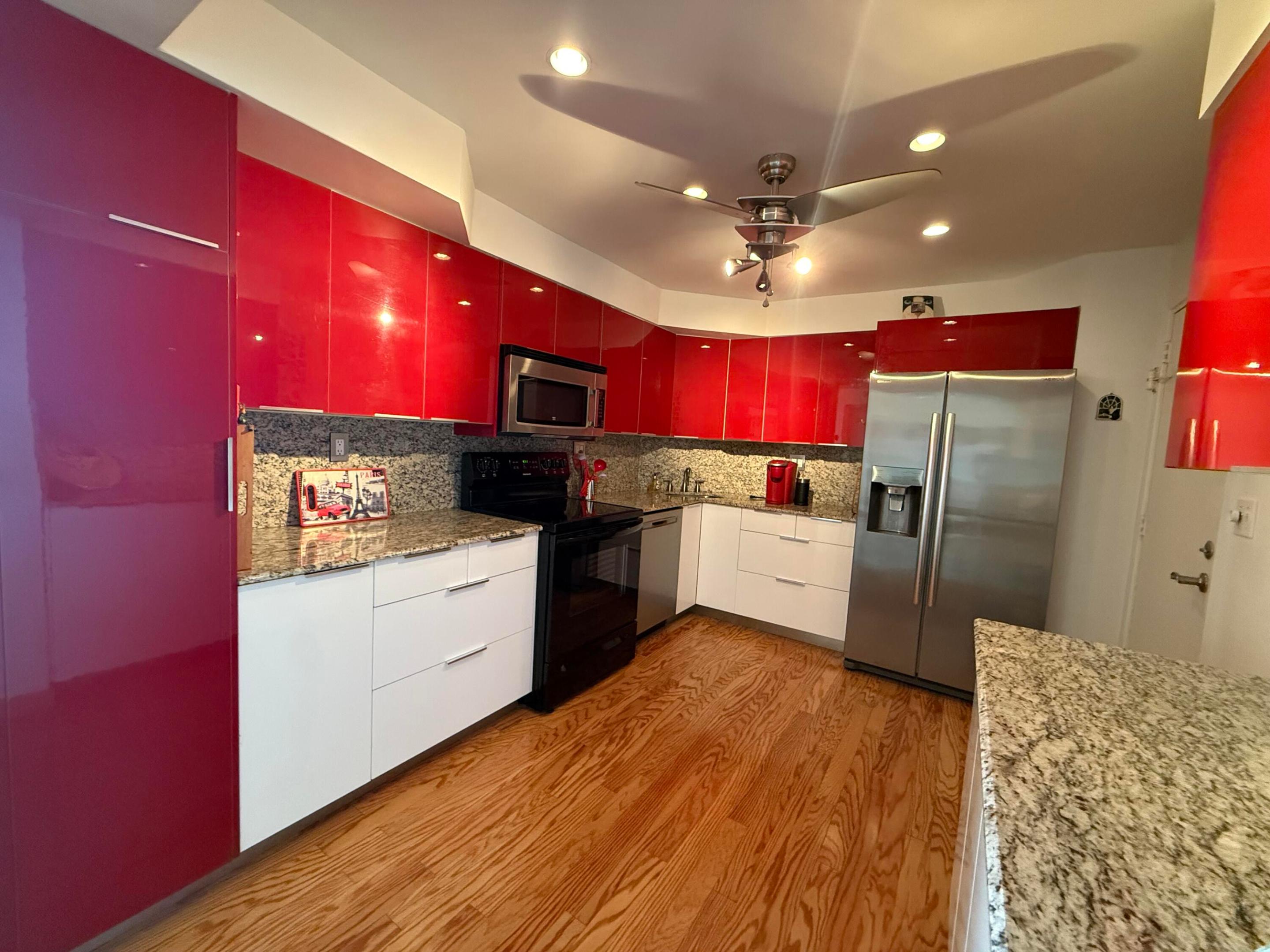 3233 NE 34th #1601 Fort Lauderdale, FL 33308