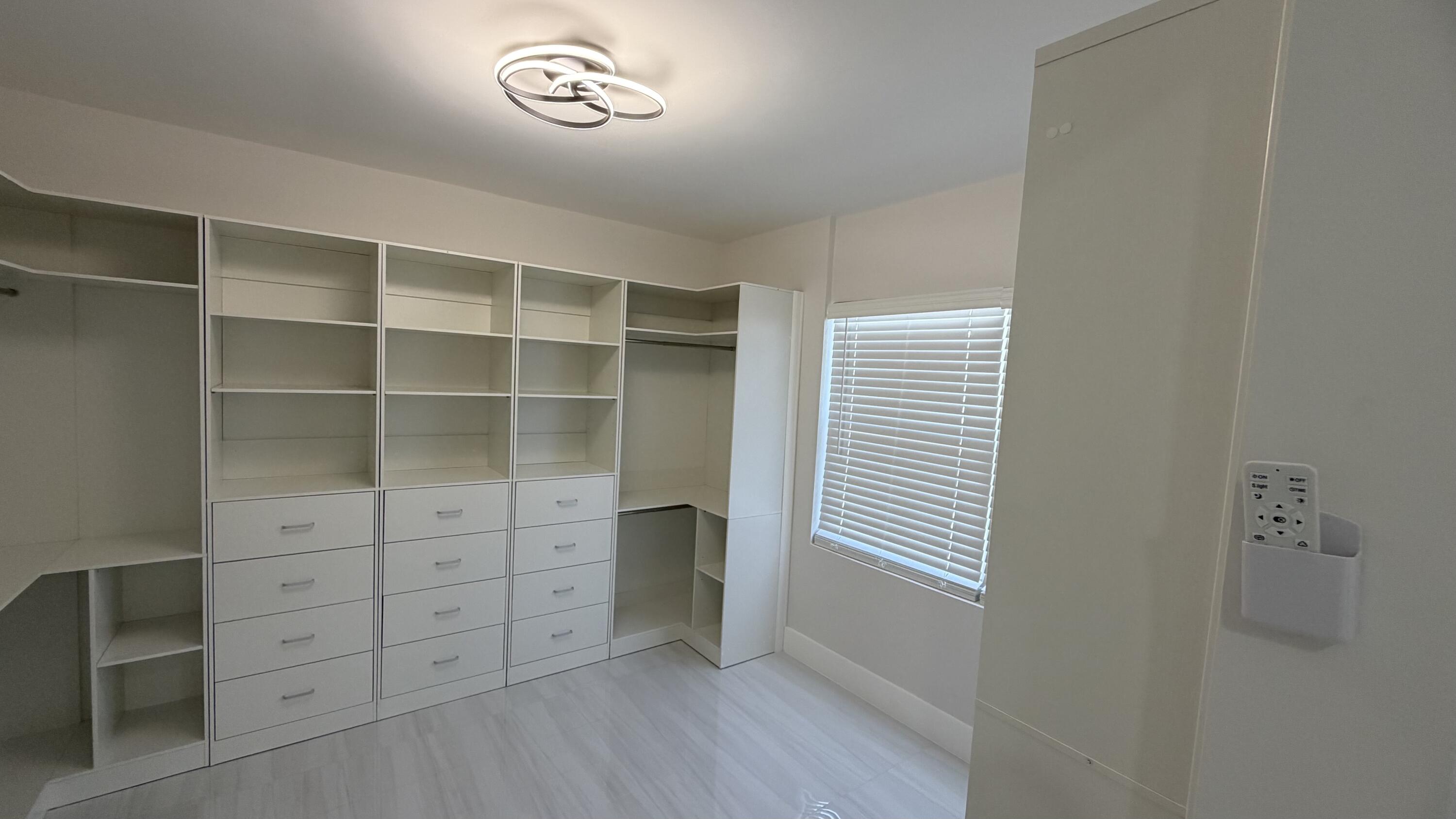 2521 NE 45th Lighthouse Point, FL 33064