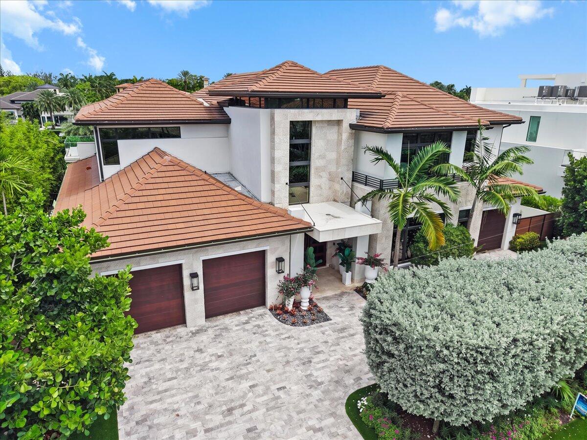 70 Isla Bahia Fort Lauderdale, FL 33316