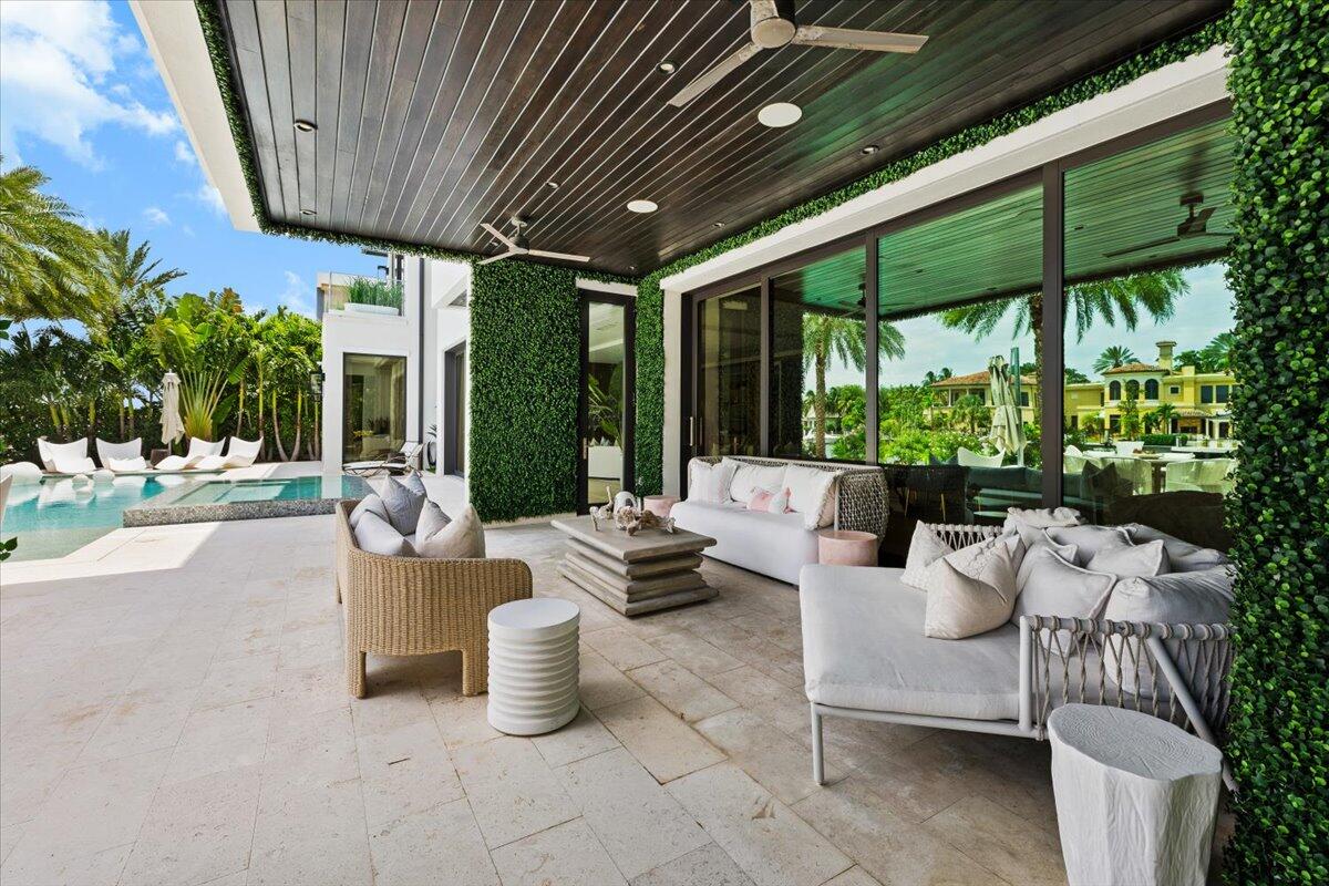 70 Isla Bahia Fort Lauderdale, FL 33316