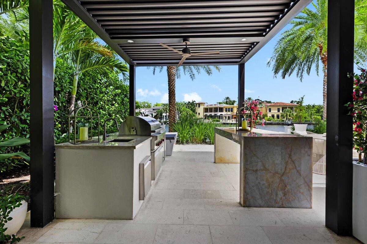 70 Isla Bahia Fort Lauderdale, FL 33316