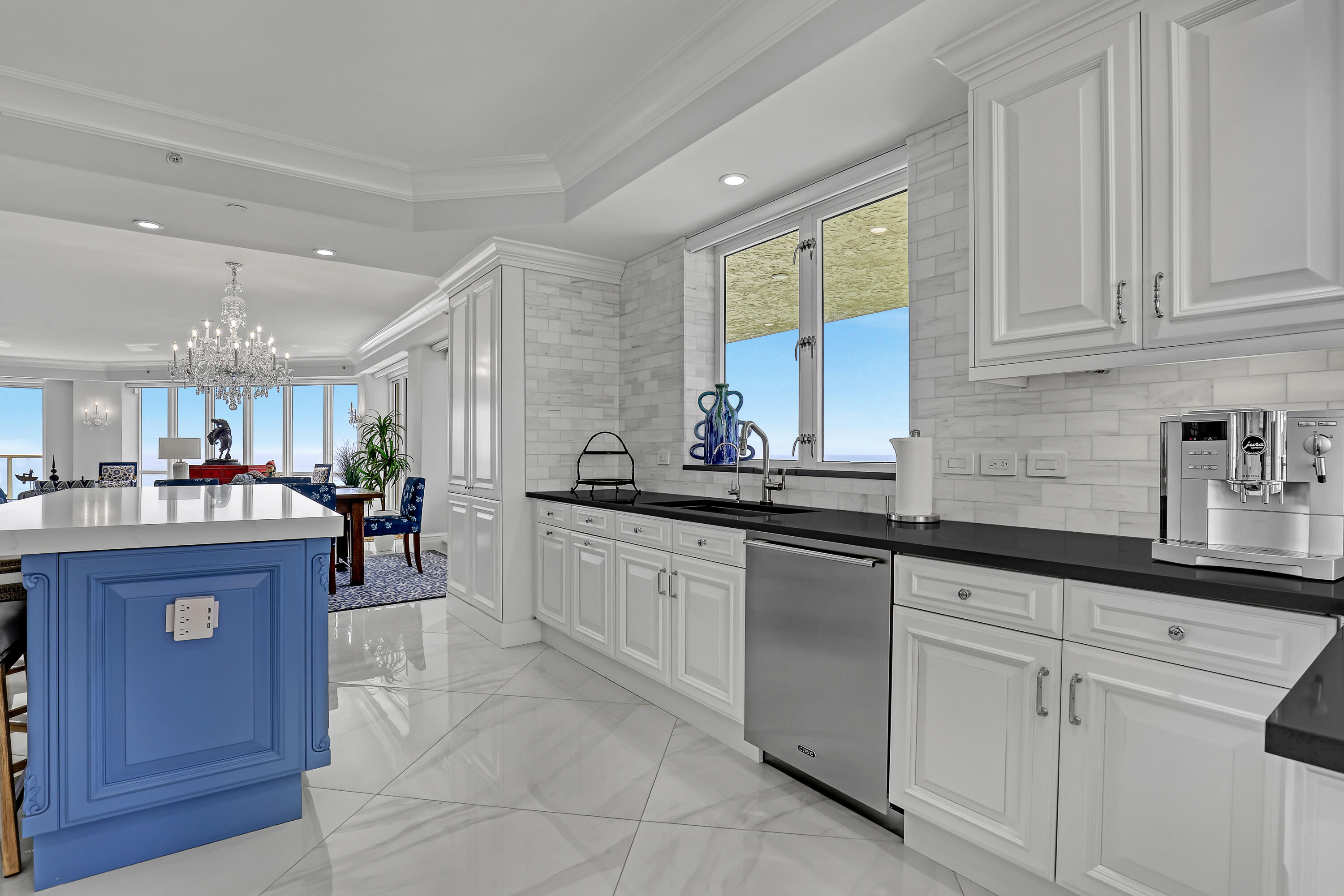 3920 N Ocean #9b Singer Island, FL 33404