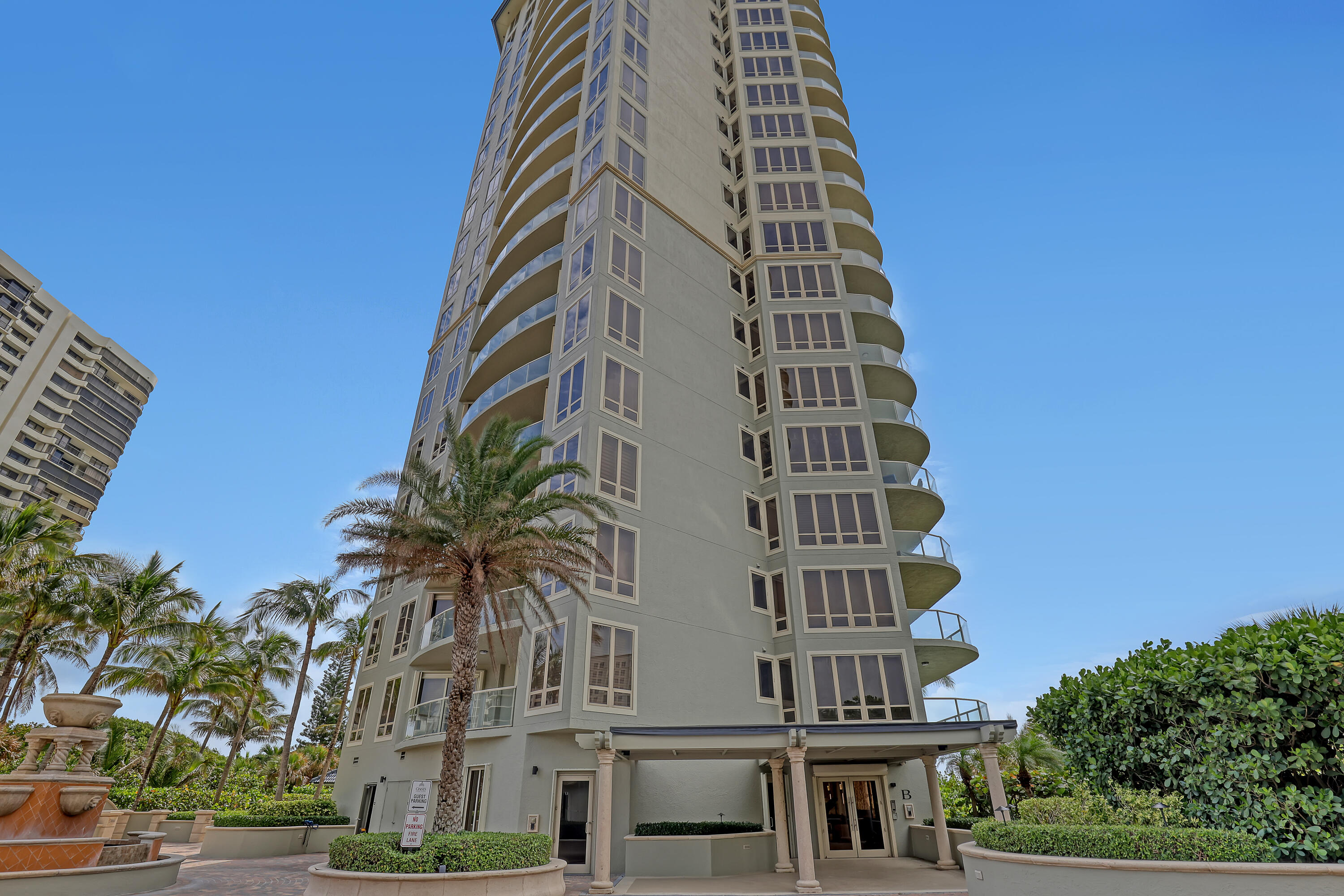 3920 N Ocean #9b Singer Island, FL 33404