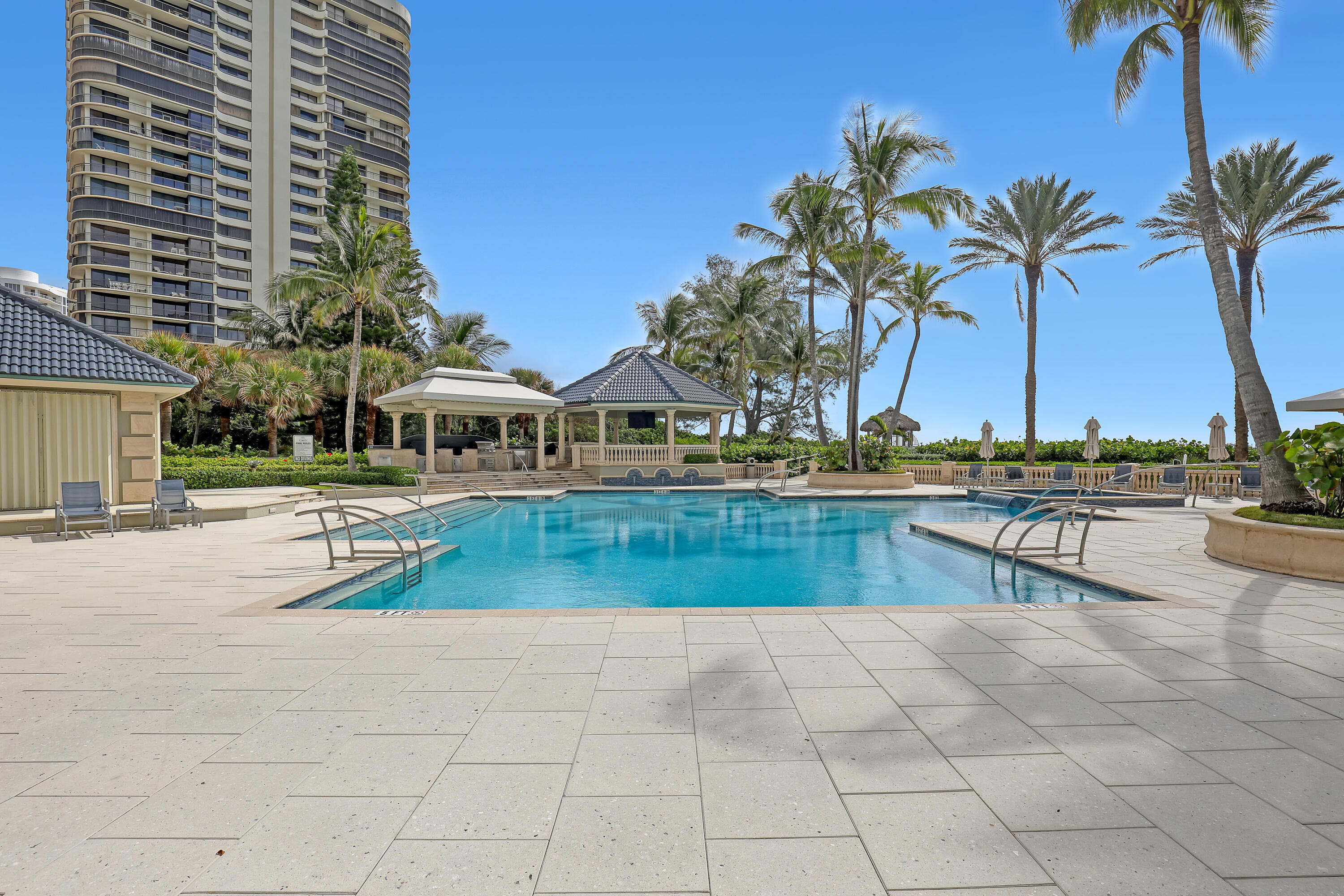 3920 N Ocean #9b Singer Island, FL 33404