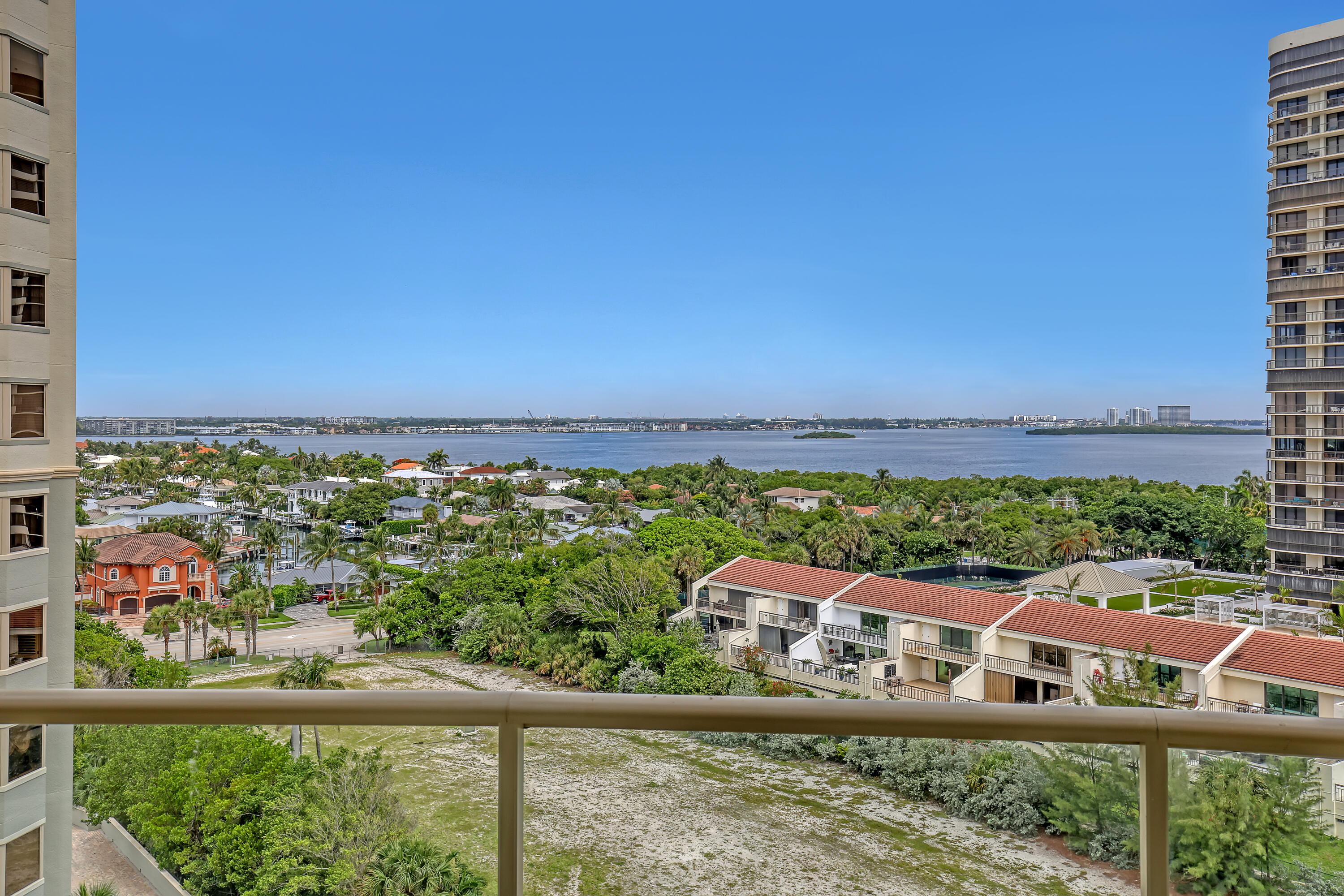 3920 N Ocean #9b Singer Island, FL 33404