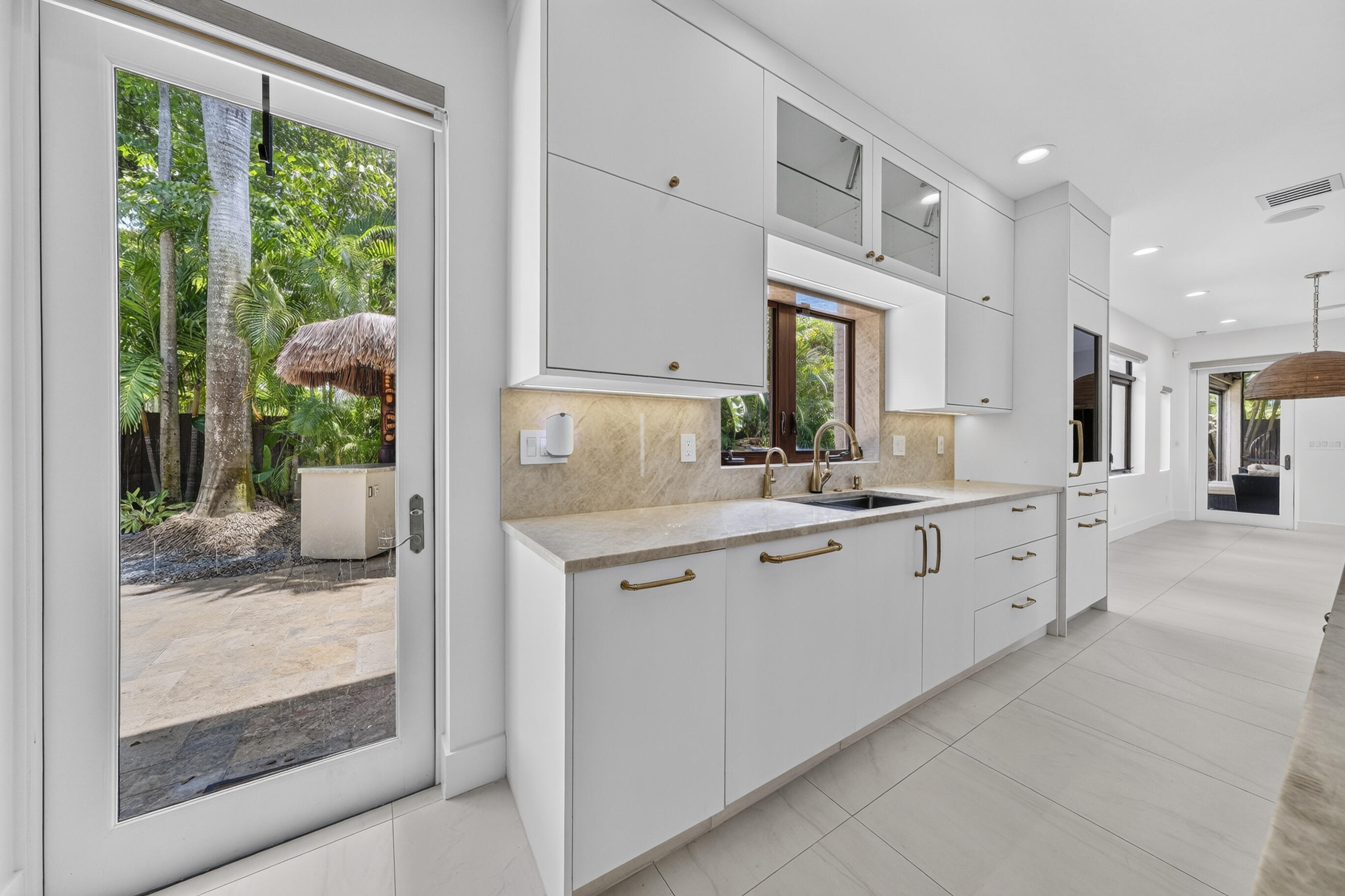 2719 NE 19th Fort Lauderdale, FL 33305