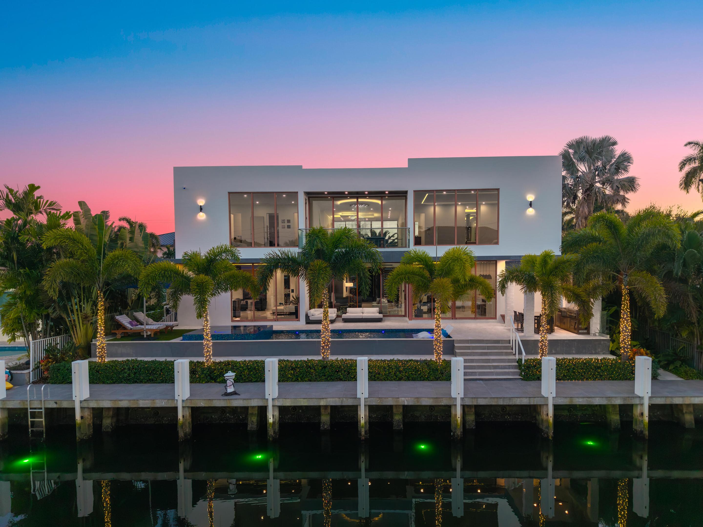 2631 NE 48th Lighthouse Point, FL 33064
