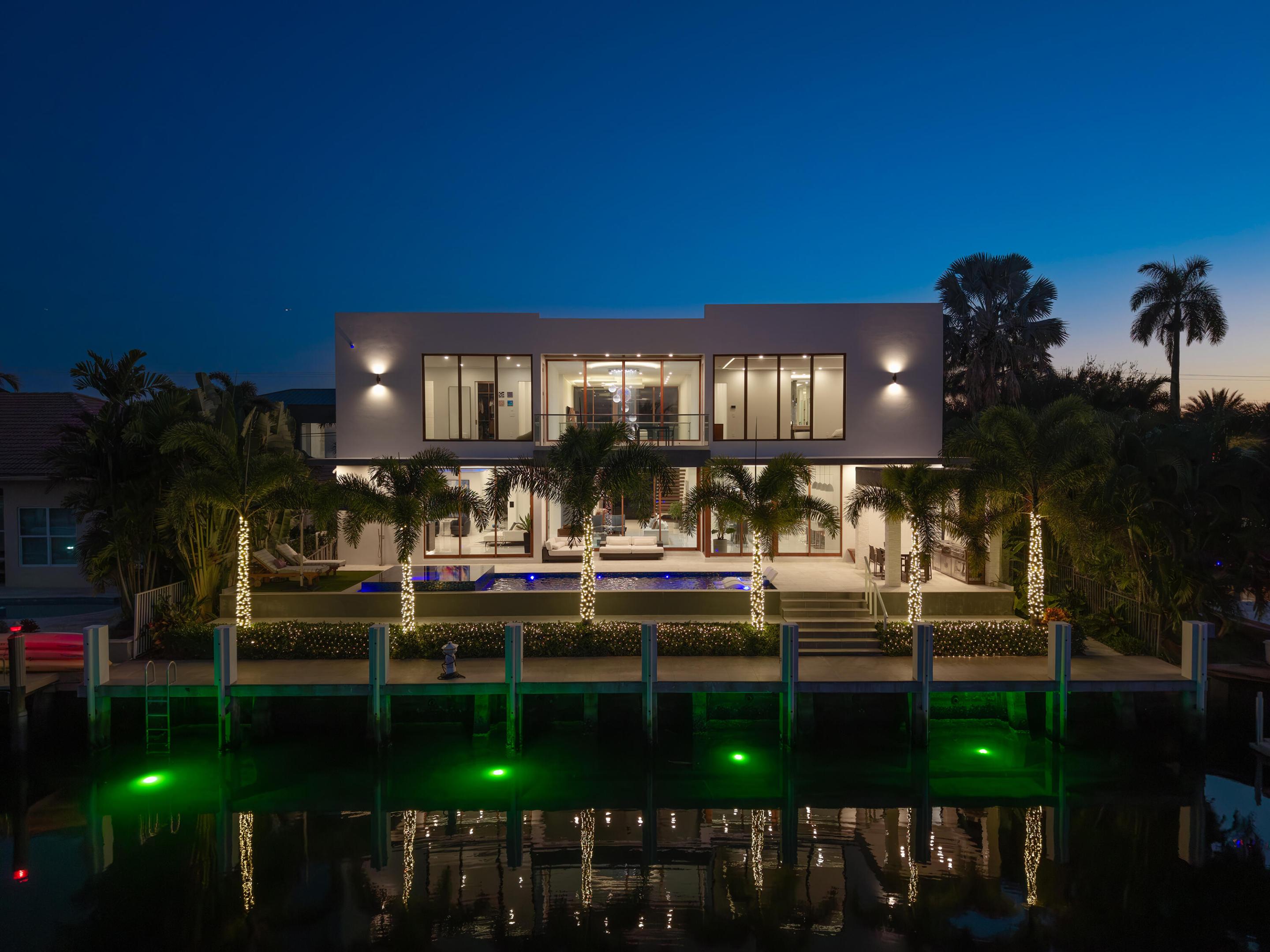2631 NE 48th Lighthouse Point, FL 33064