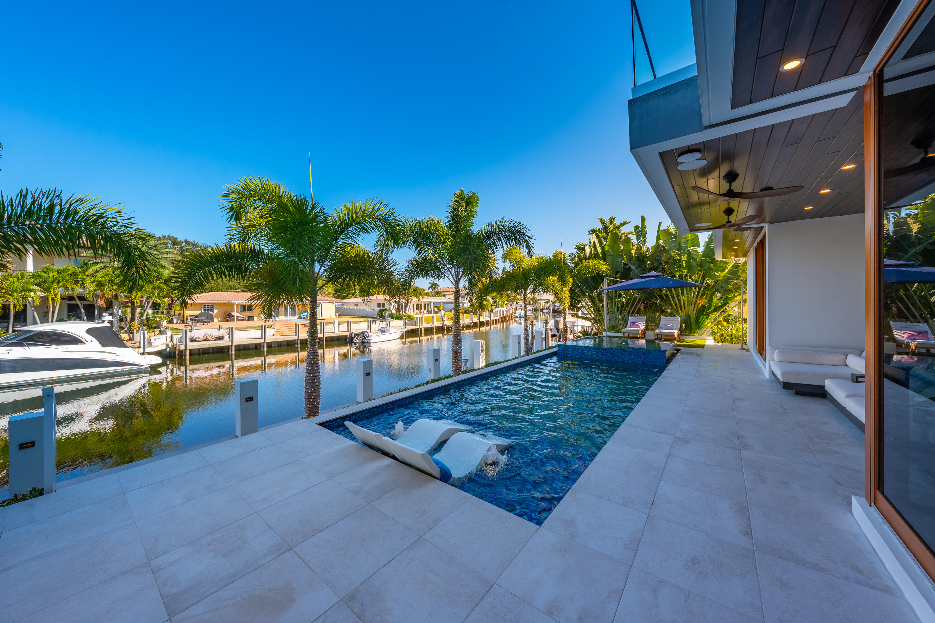 2631 NE 48th Lighthouse Point, FL 33064