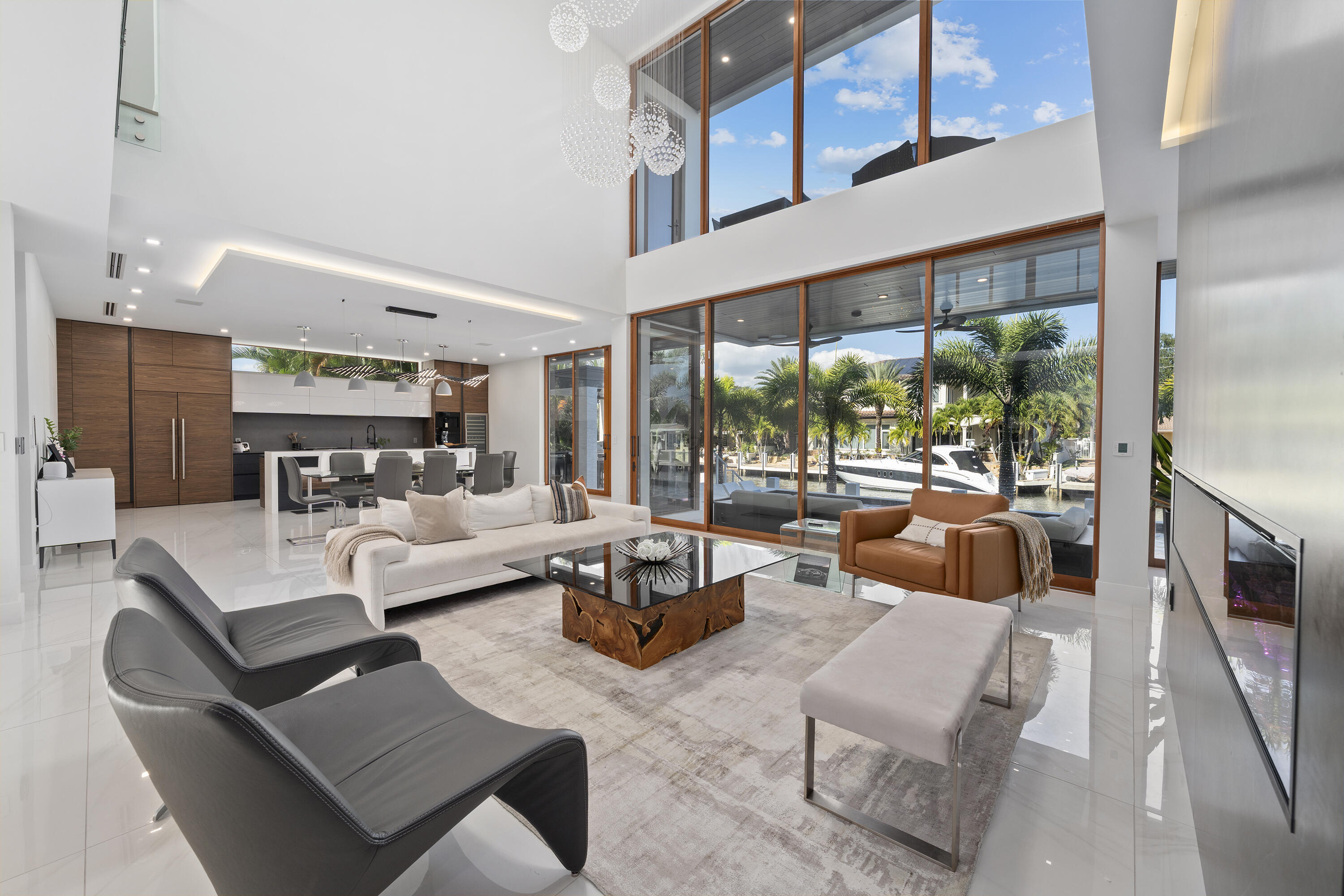 2631 NE 48th Lighthouse Point, FL 33064