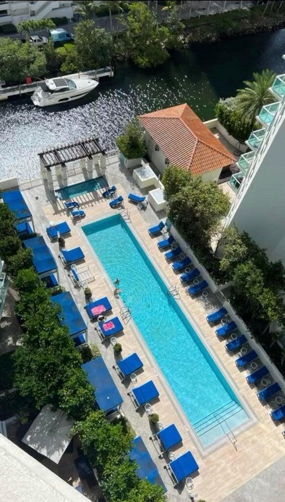 image St Tropez Sunny Isles22