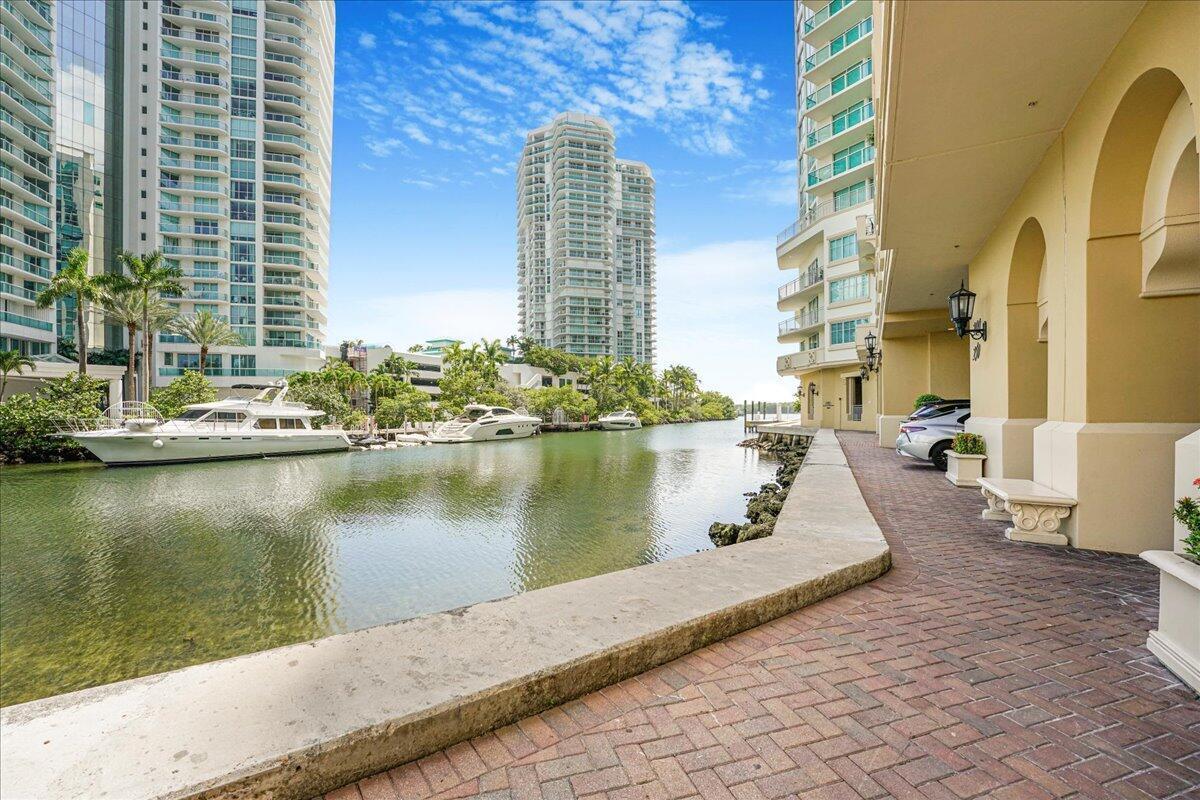 image St Tropez Sunny Isles24