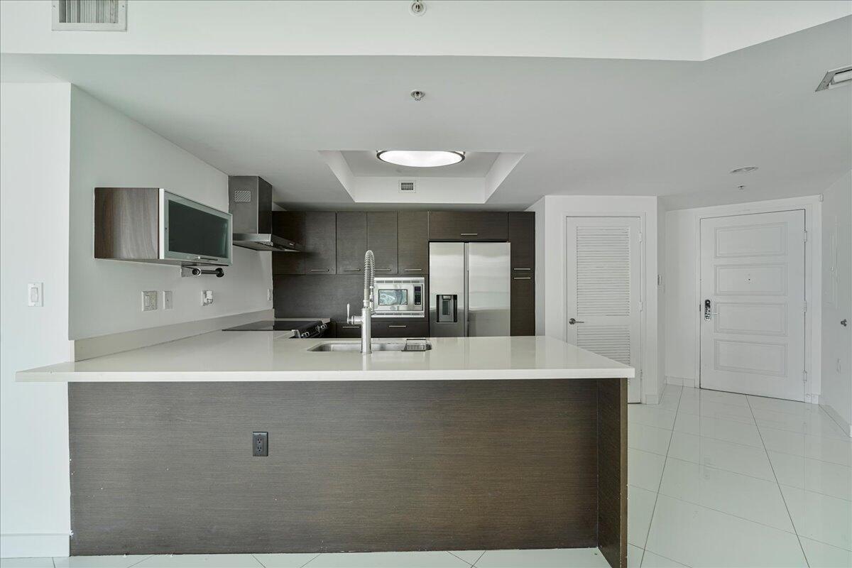 image St Tropez Sunny Isles3