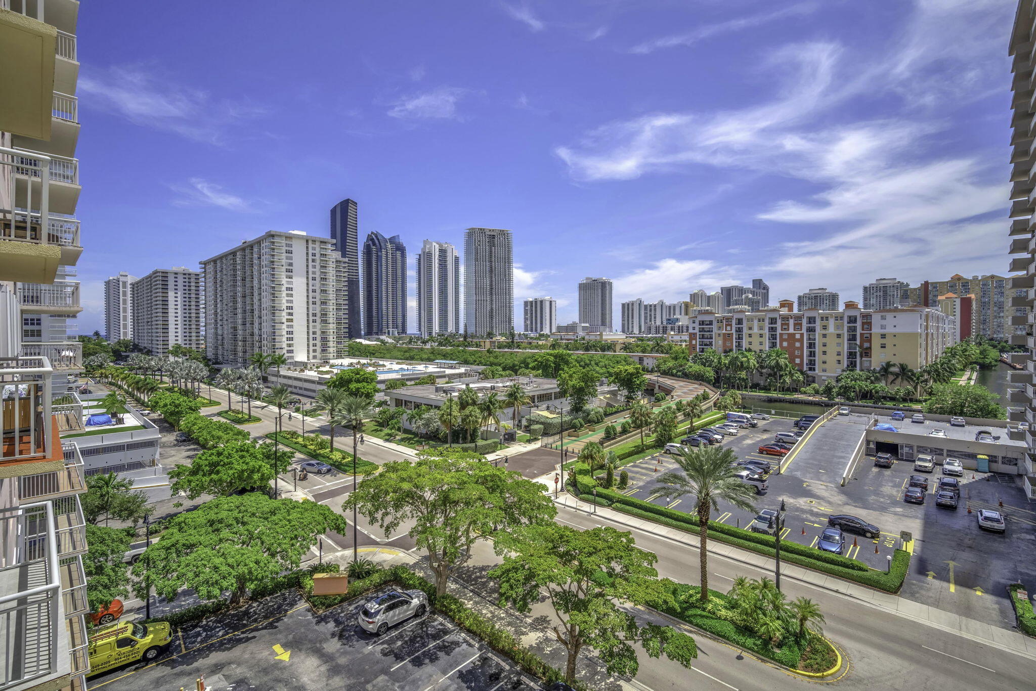 image Winston Towers 2003