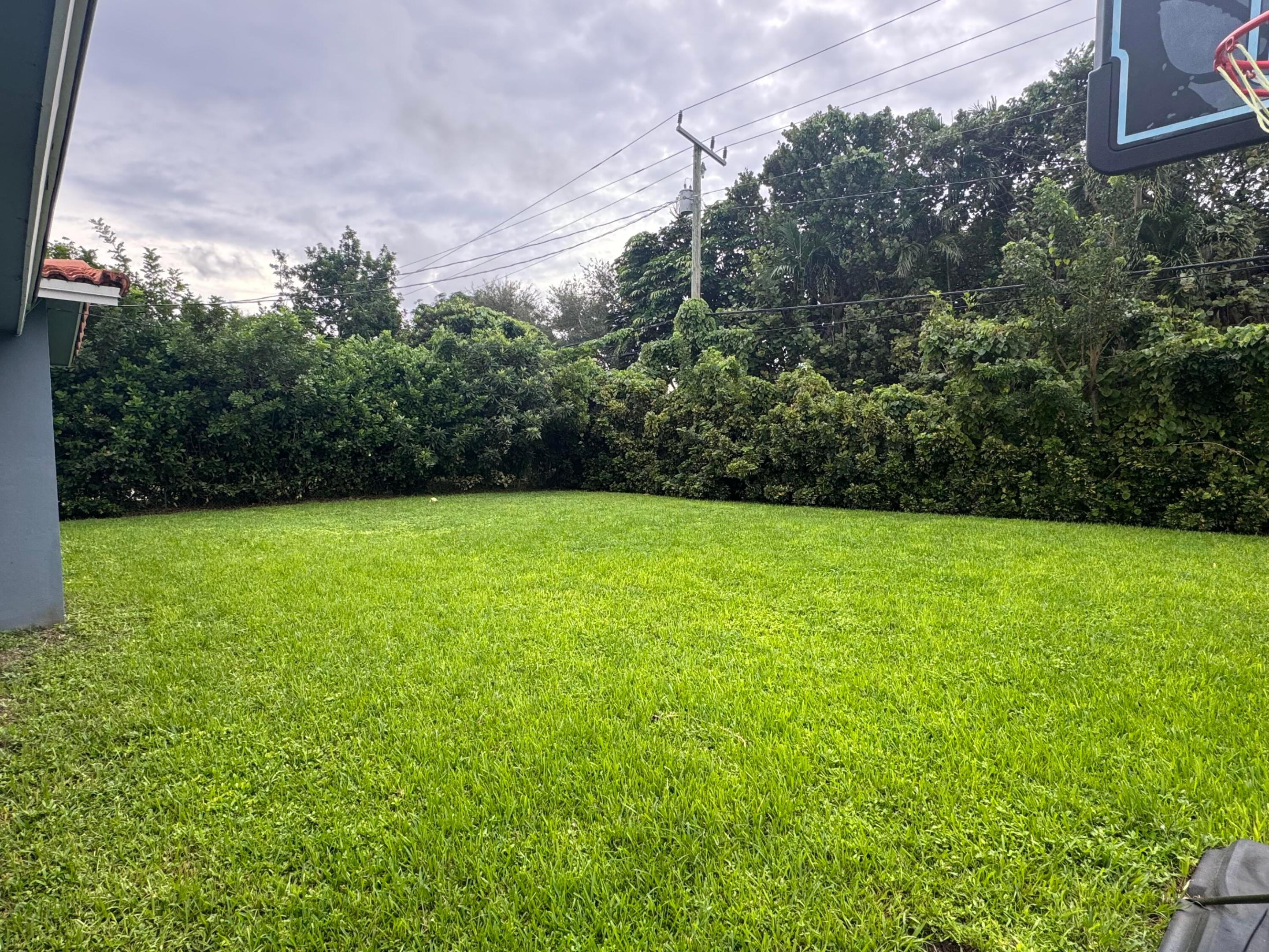 4300 Grant St Hollywood, FL 33021