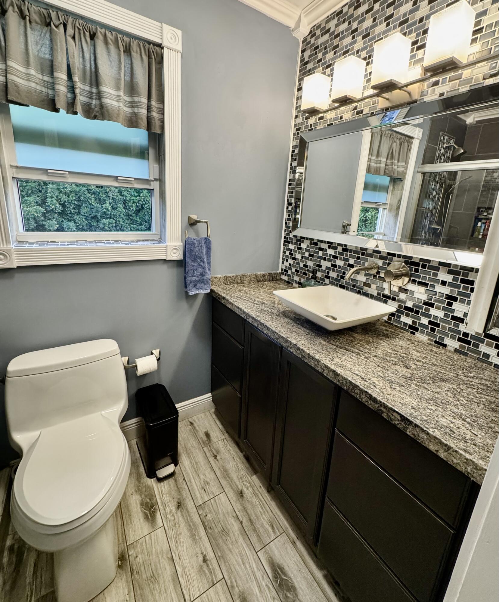 4300 Grant St Hollywood, FL 33021