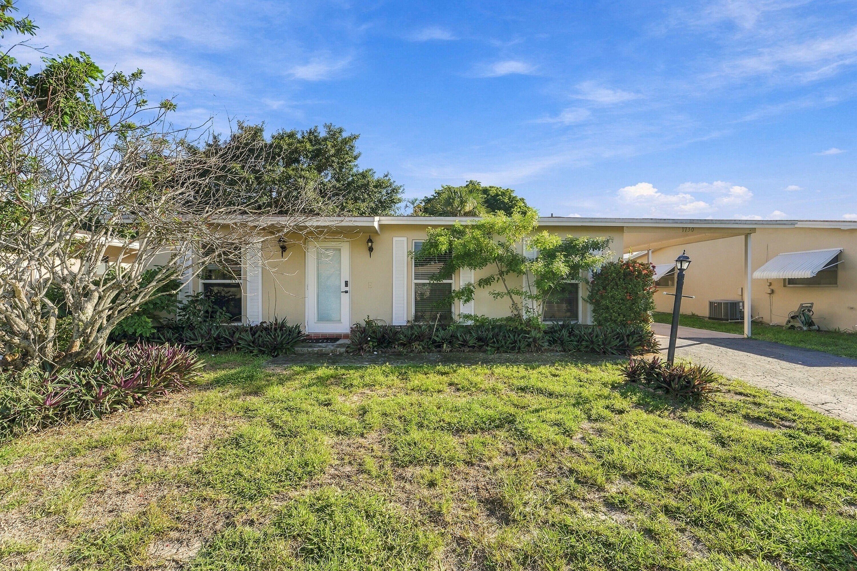 1730 NW 48th Pl