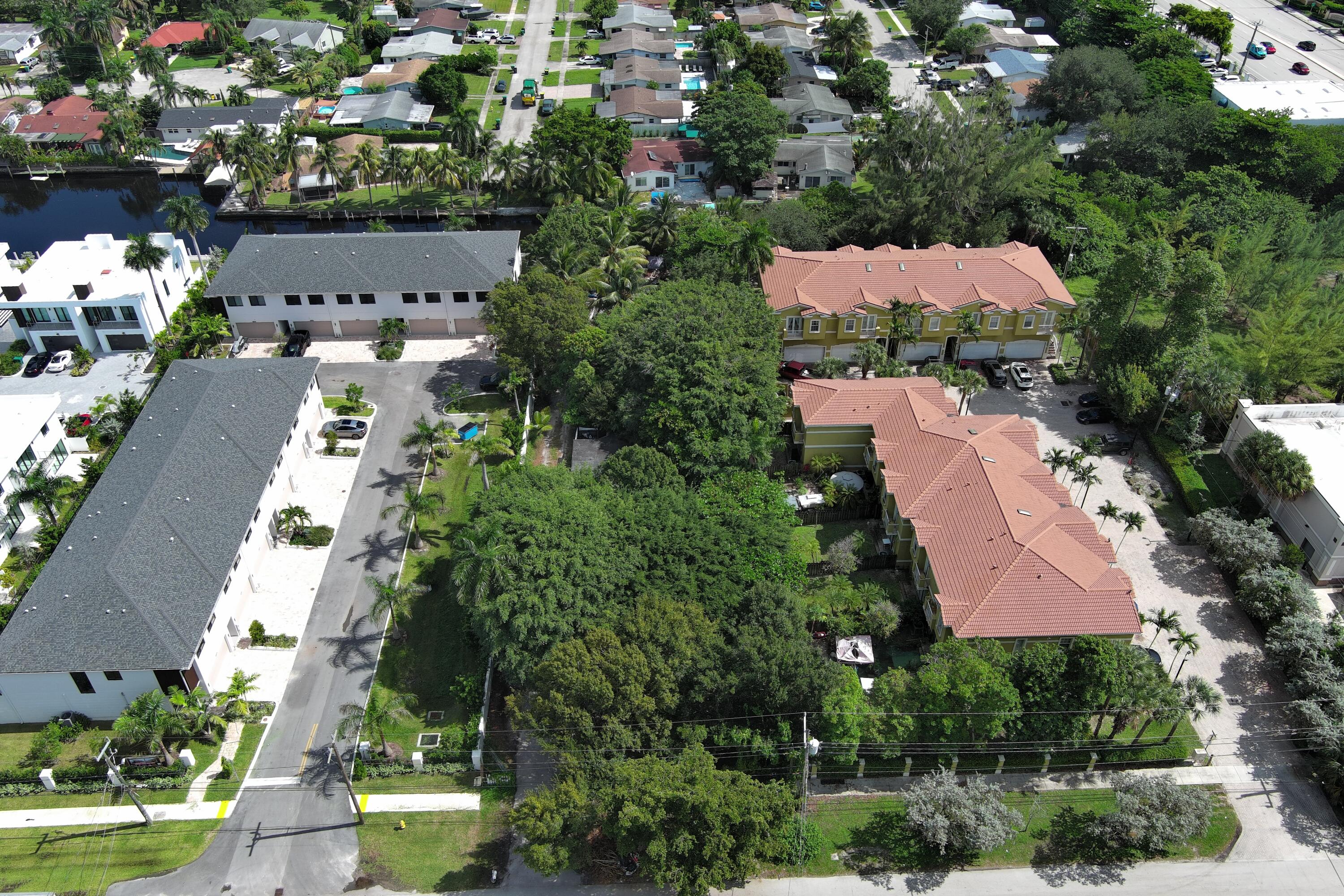 4696 SW 32nd Ave Dania Beach, FL 33312