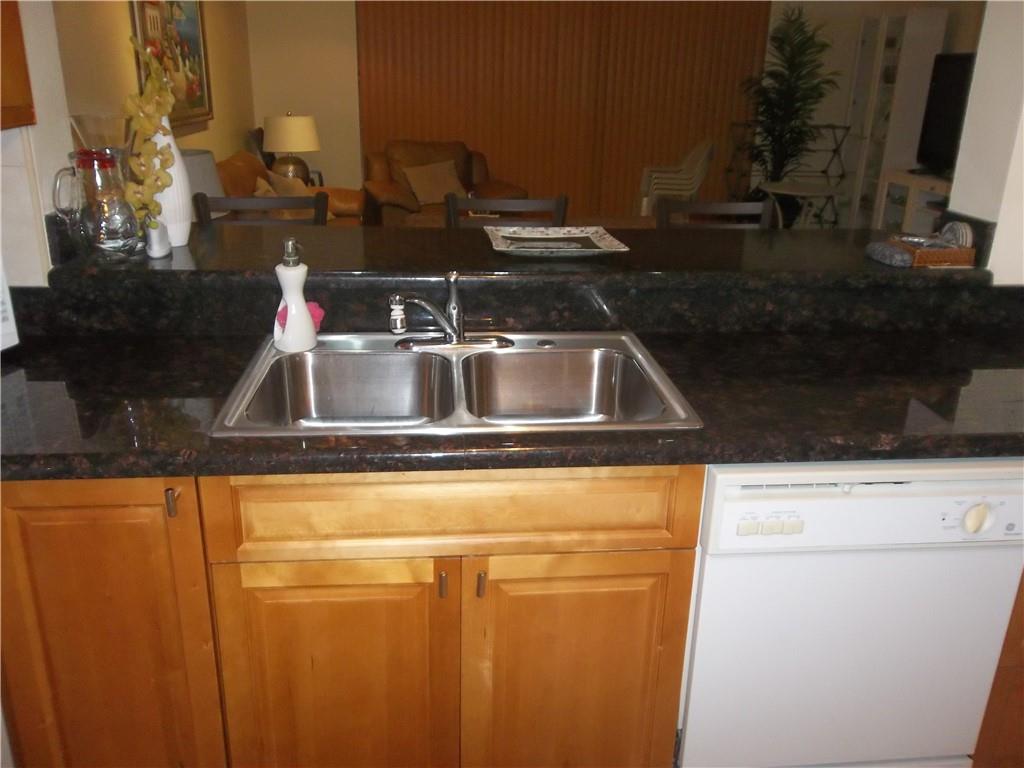 400 NE 12th Ave #406