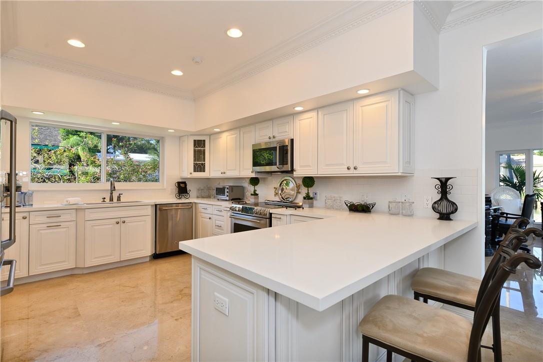 2 Compass Fort Lauderdale, FL 33308