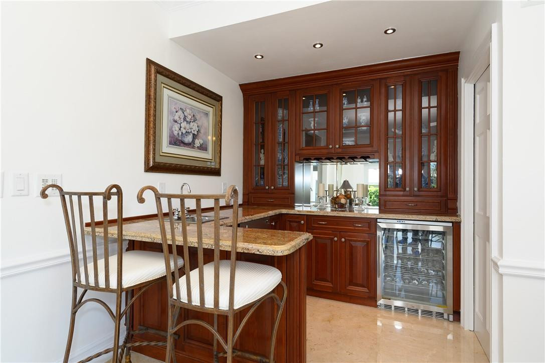 2 Compass Fort Lauderdale, FL 33308