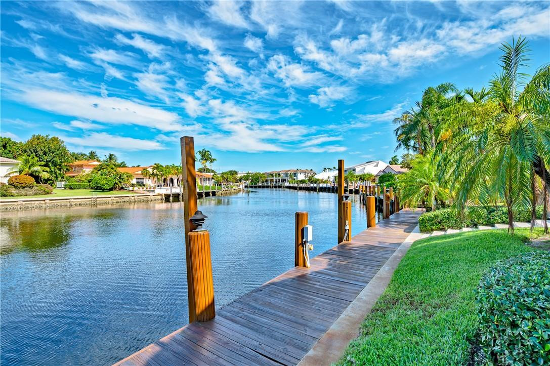 2 Compass Fort Lauderdale, FL 33308