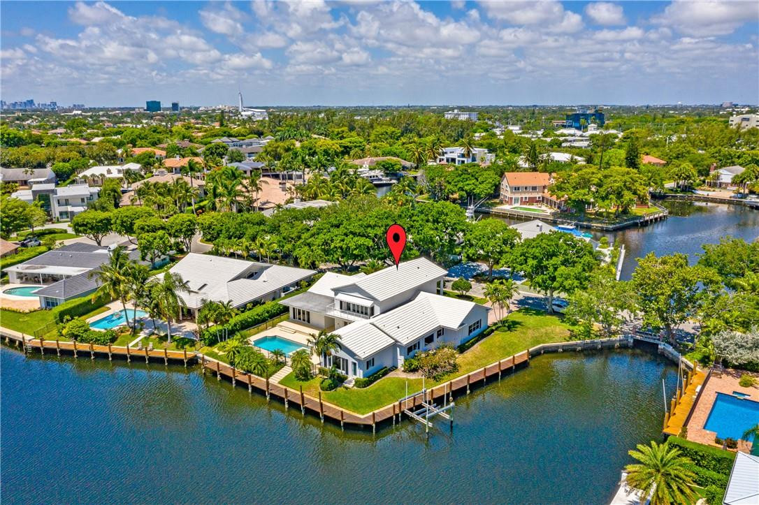 2 Compass Fort Lauderdale, FL 33308