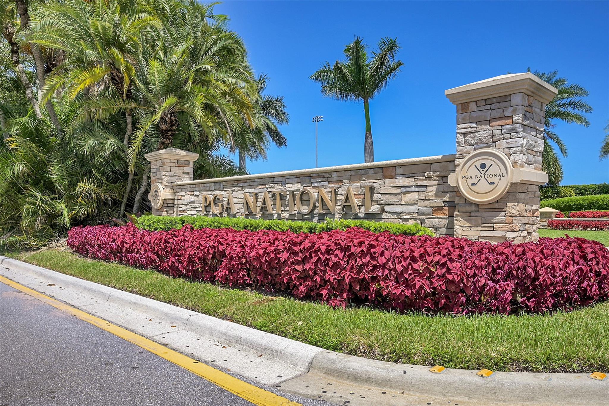 362 Prestwick Cir #3