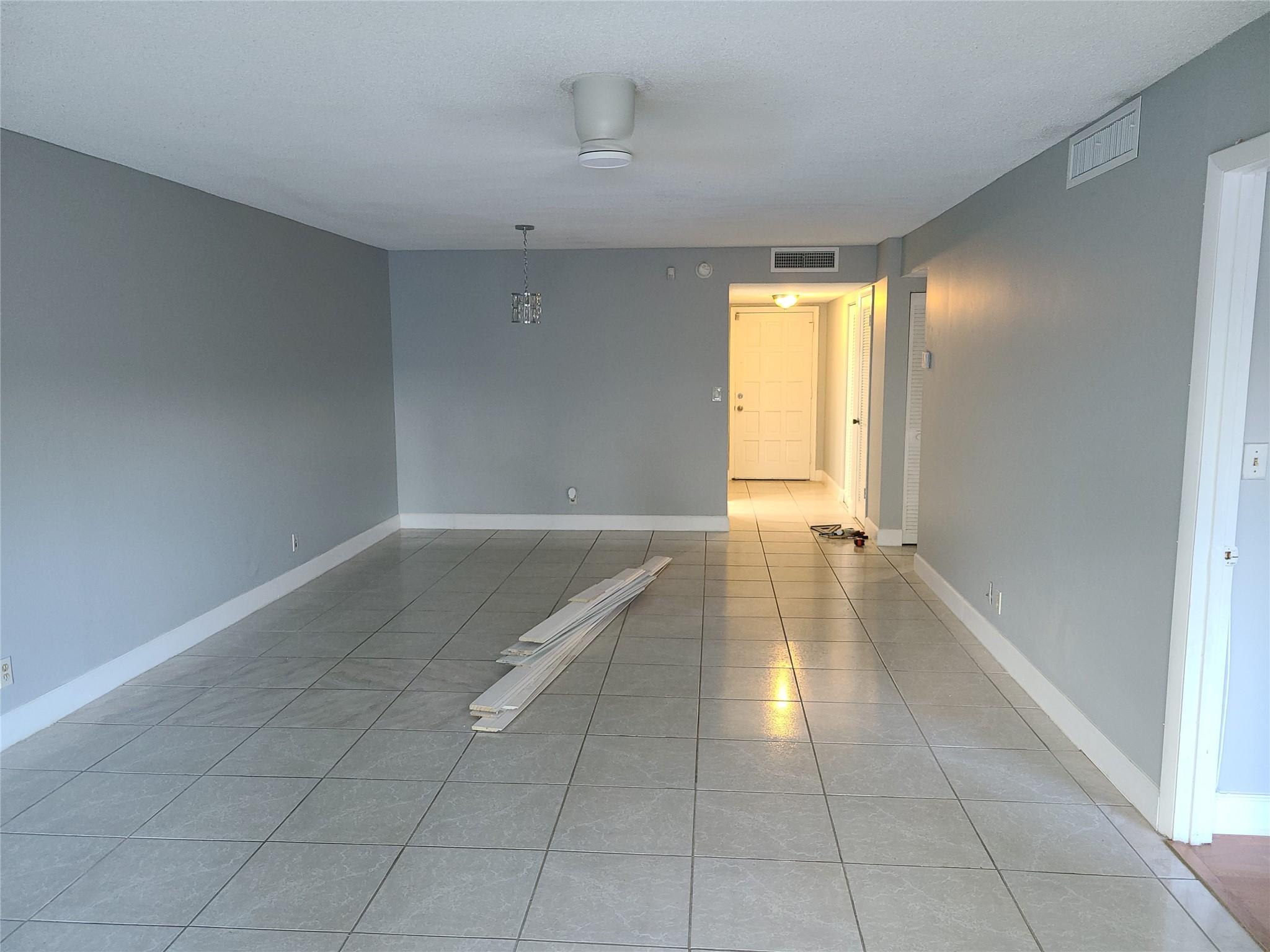 3300 Spanish Moss Ter #202,Lauderhill, FL 33319