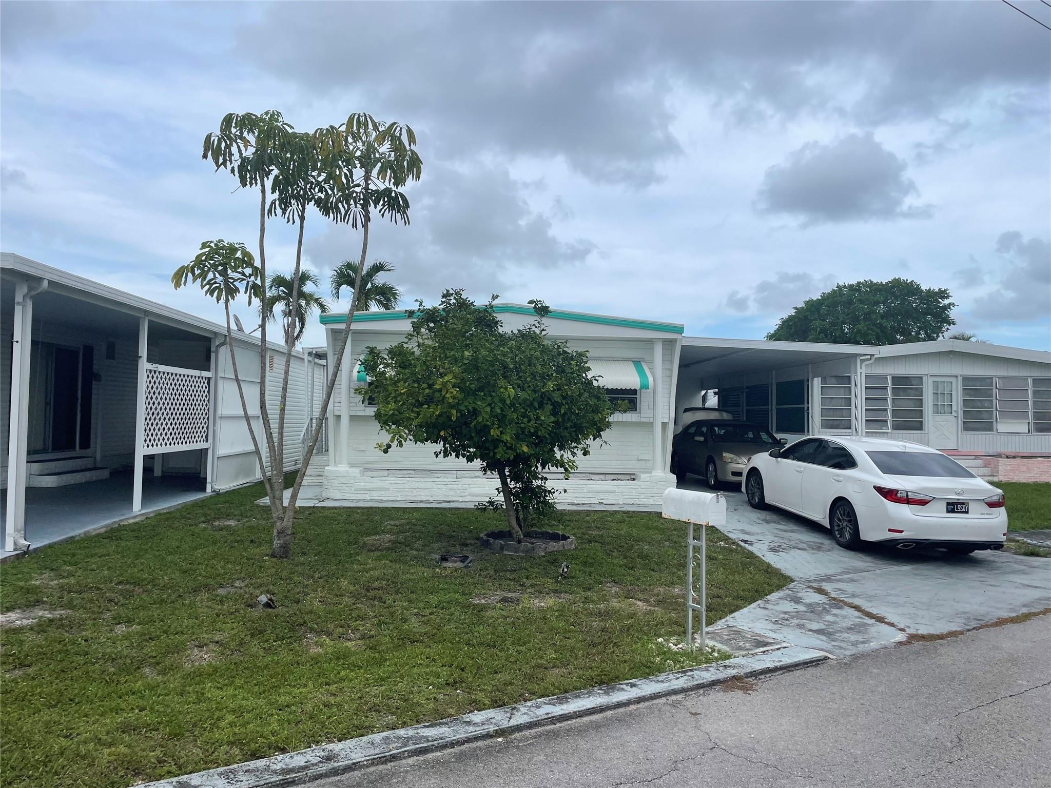 1888 SW 85th Ave
