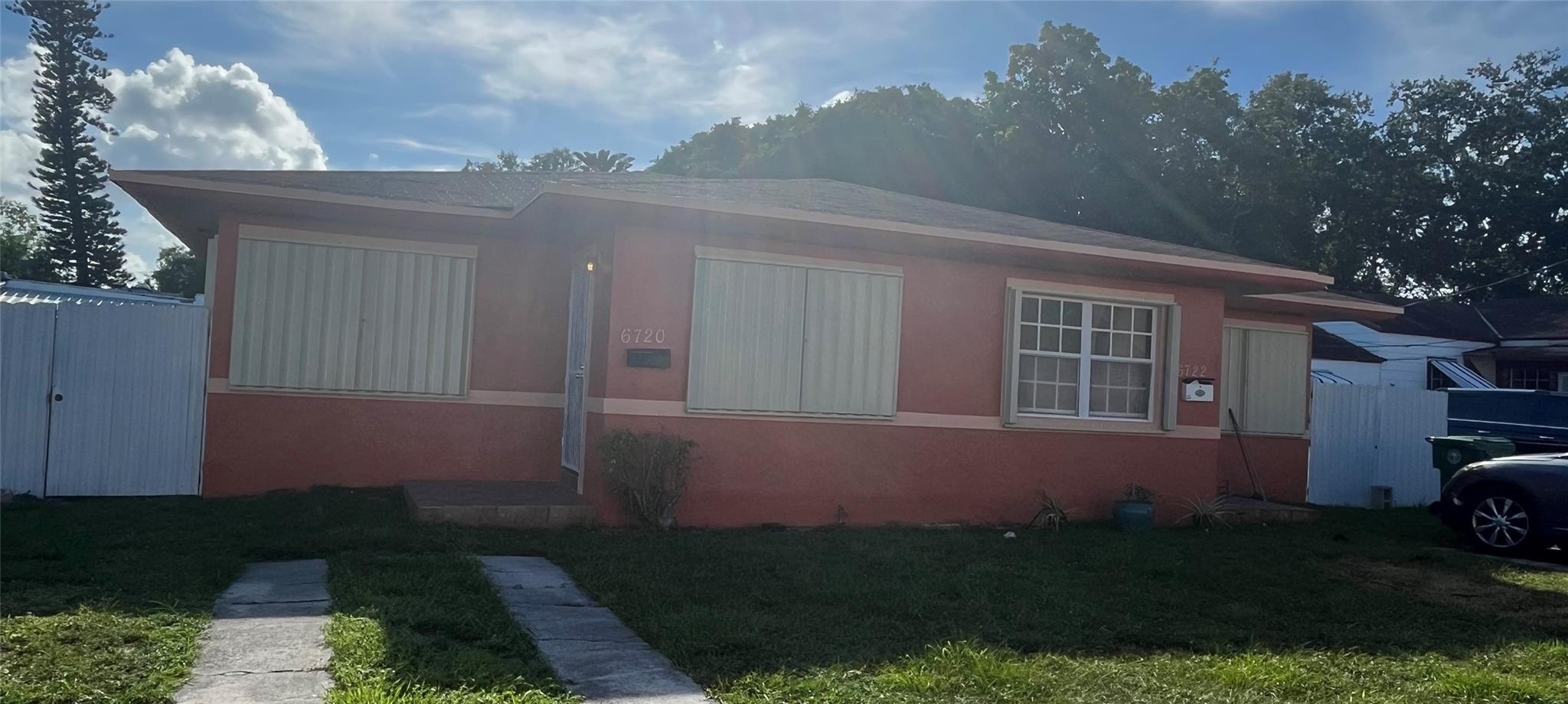 6720 NW 5th Pl