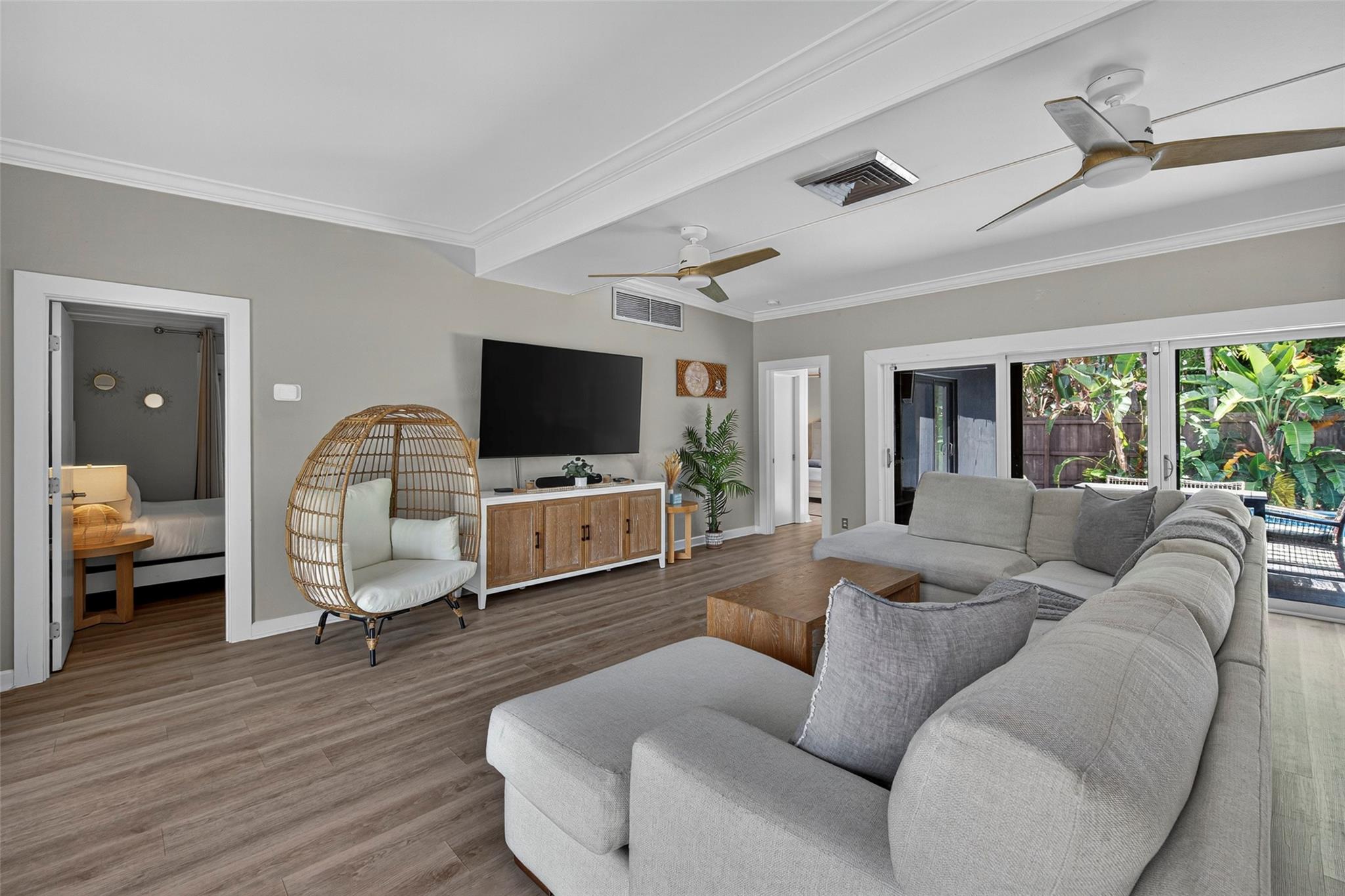 2112 Manatee Dr Fort Lauderdale, FL 33316